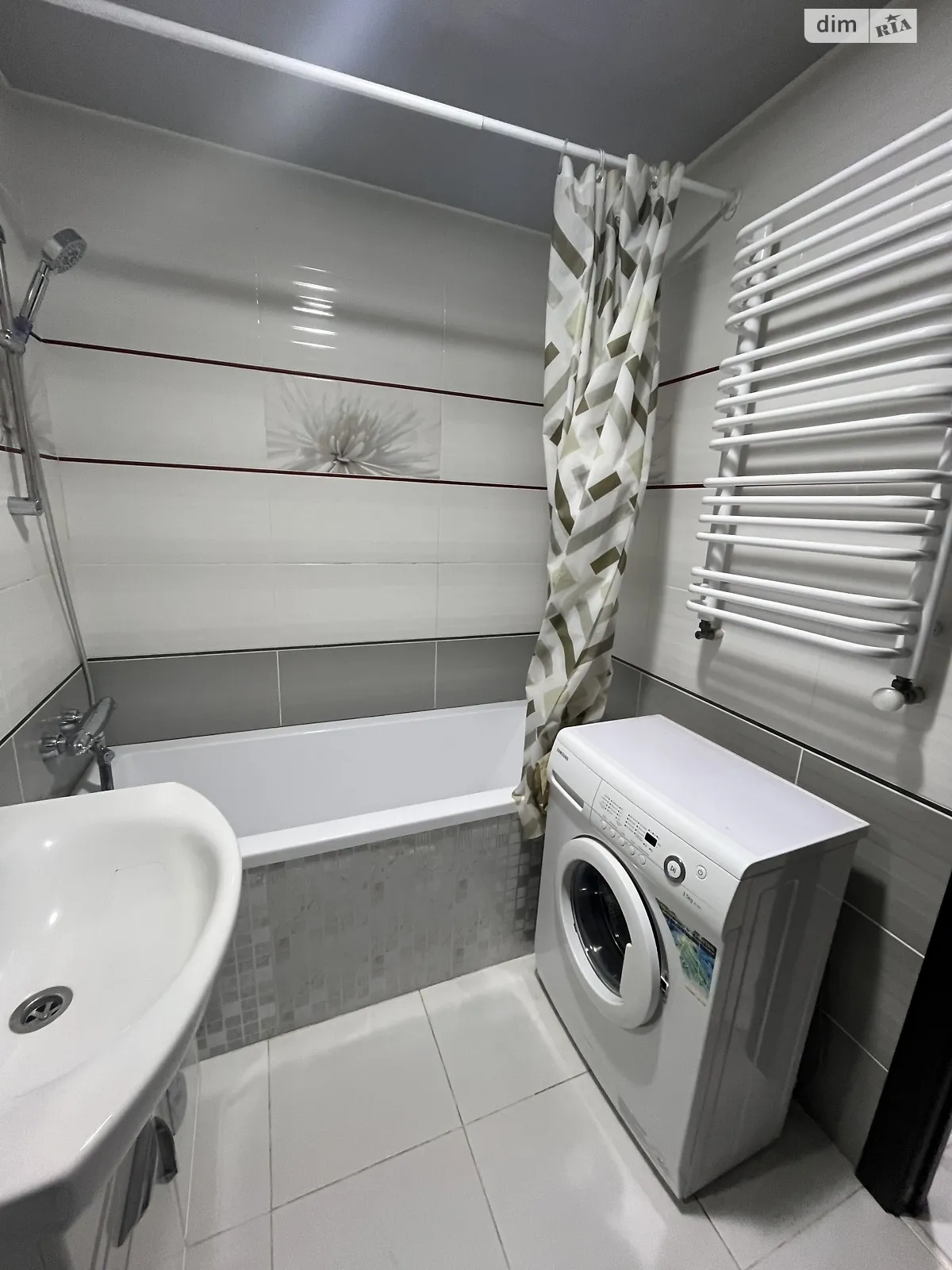 1-комнатная квартира 46 кв. м в Тернополе, ул. Микулинецкая, 116Т - фото 1