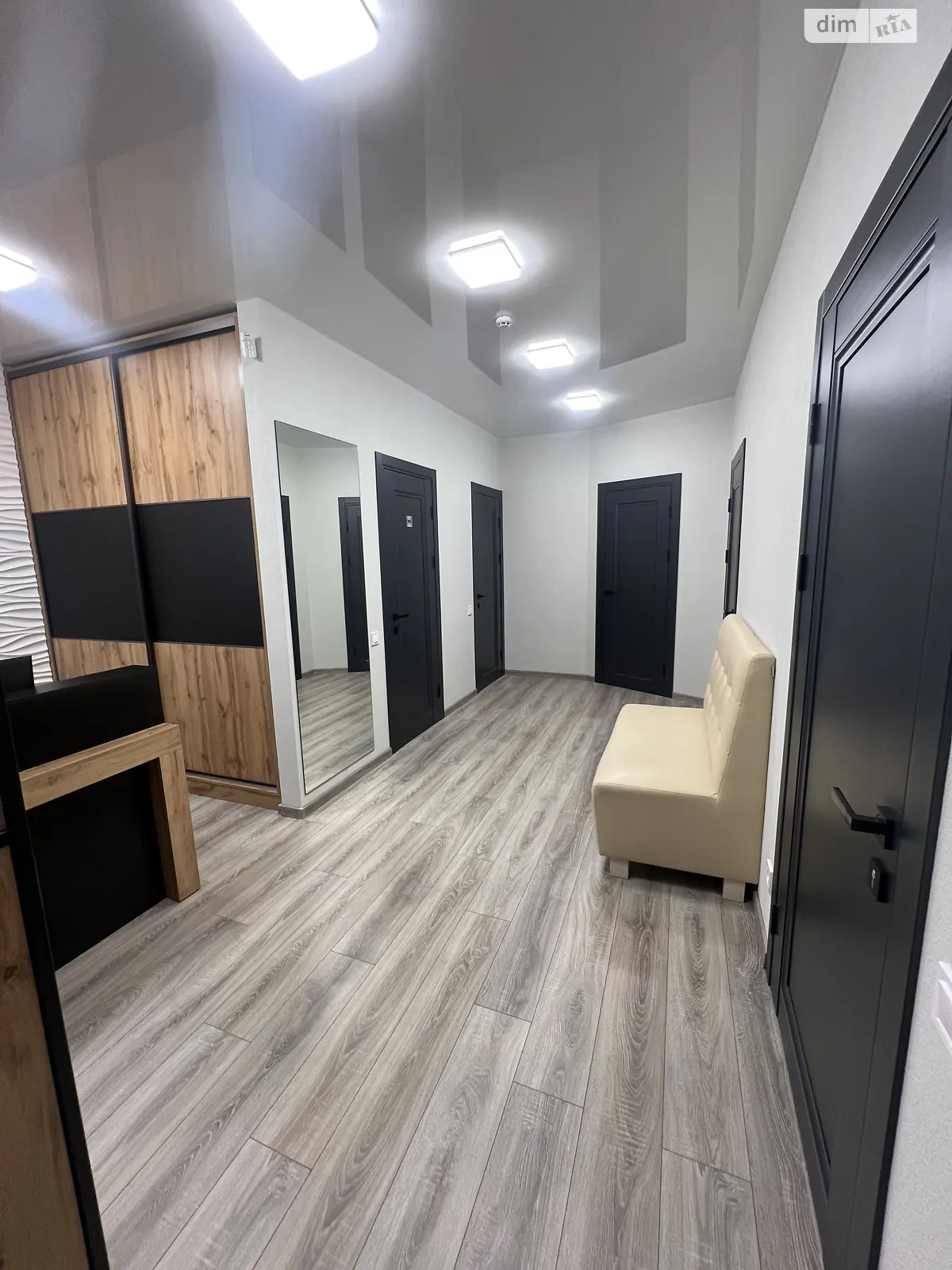 Продається приміщення вільного призначення 80 кв. м в 9-поверховій будівлі, цена: 126000 $ - фото 1