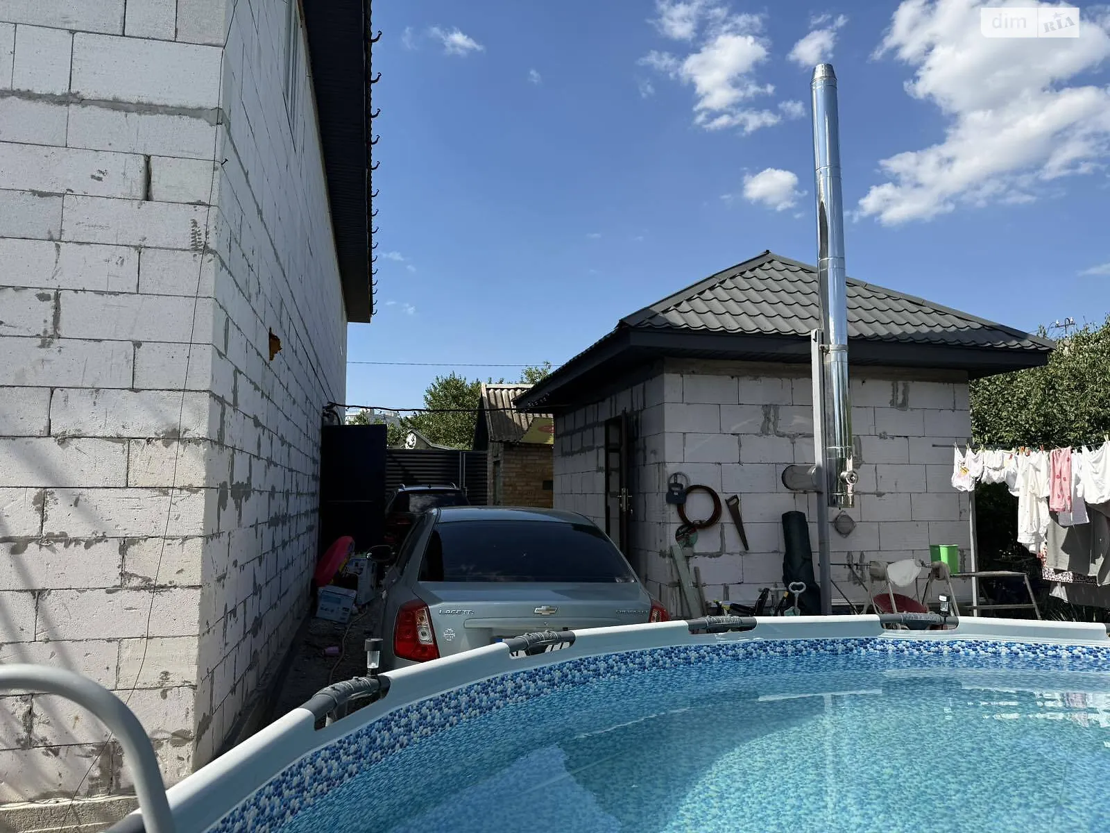 Продается дом на 2 этажа 110 кв. м с камином, цена: 45000 $ - фото 1