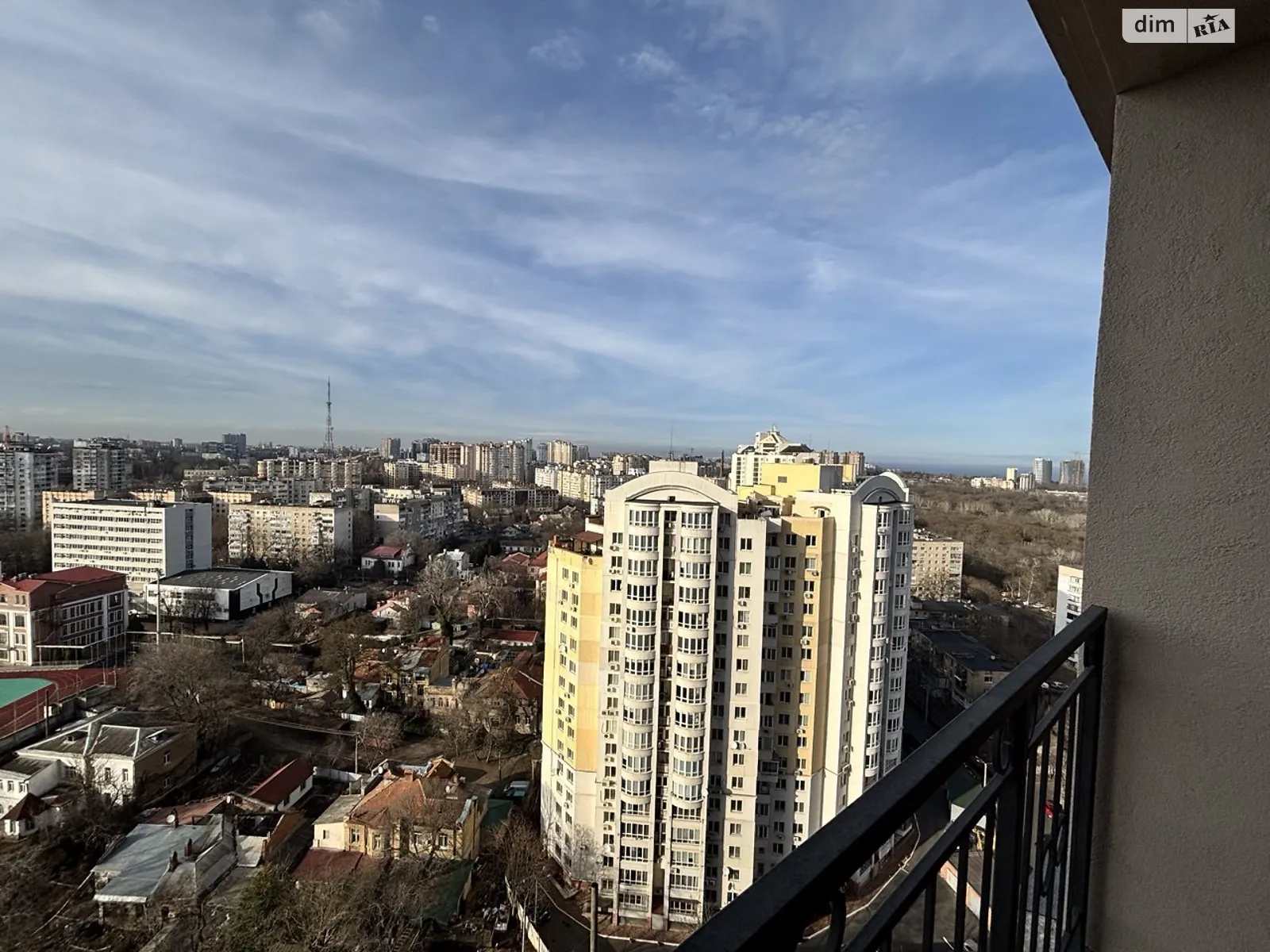 Продається 1-кімнатна квартира 27 кв. м у Одесі, Фонтанська дор. - фото 1