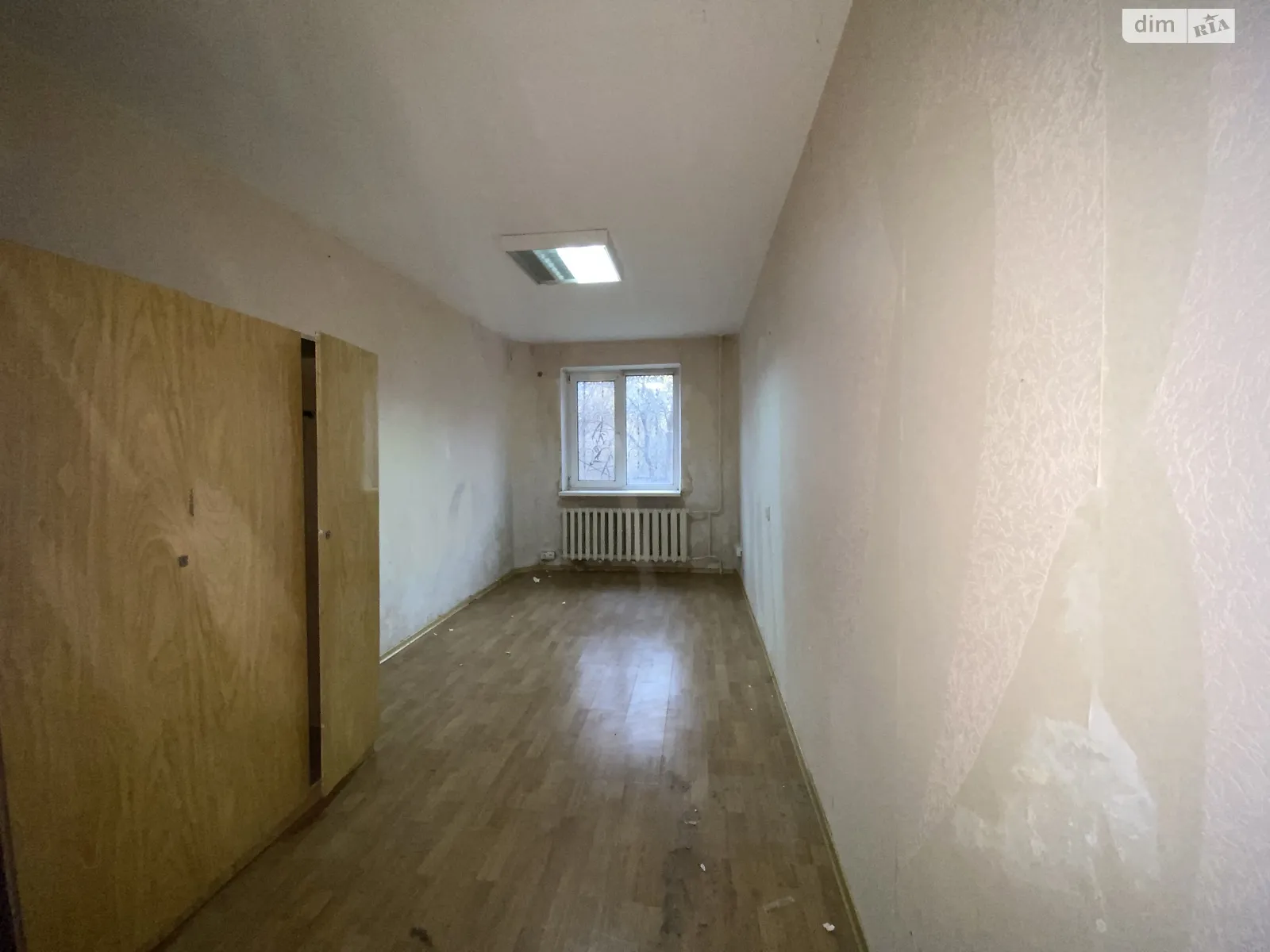 Продается 3-комнатная квартира 58 кв. м в Днепре, ул. Александра Щербакова, 2В - фото 1