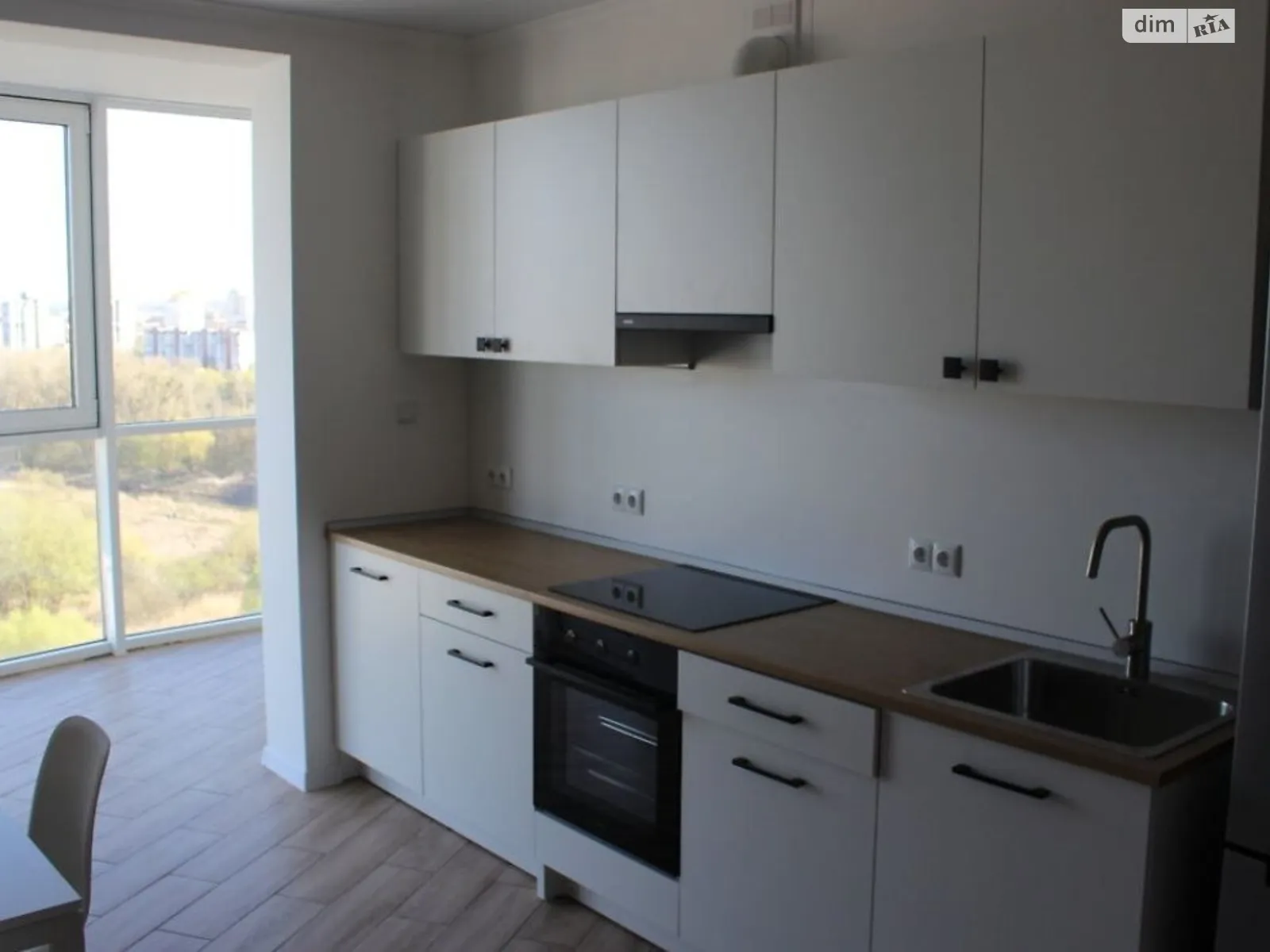 Сдается в аренду 1-комнатная квартира 45.2 кв. м в Хмельницком, ул. Свободы, 20/2 - фото 1