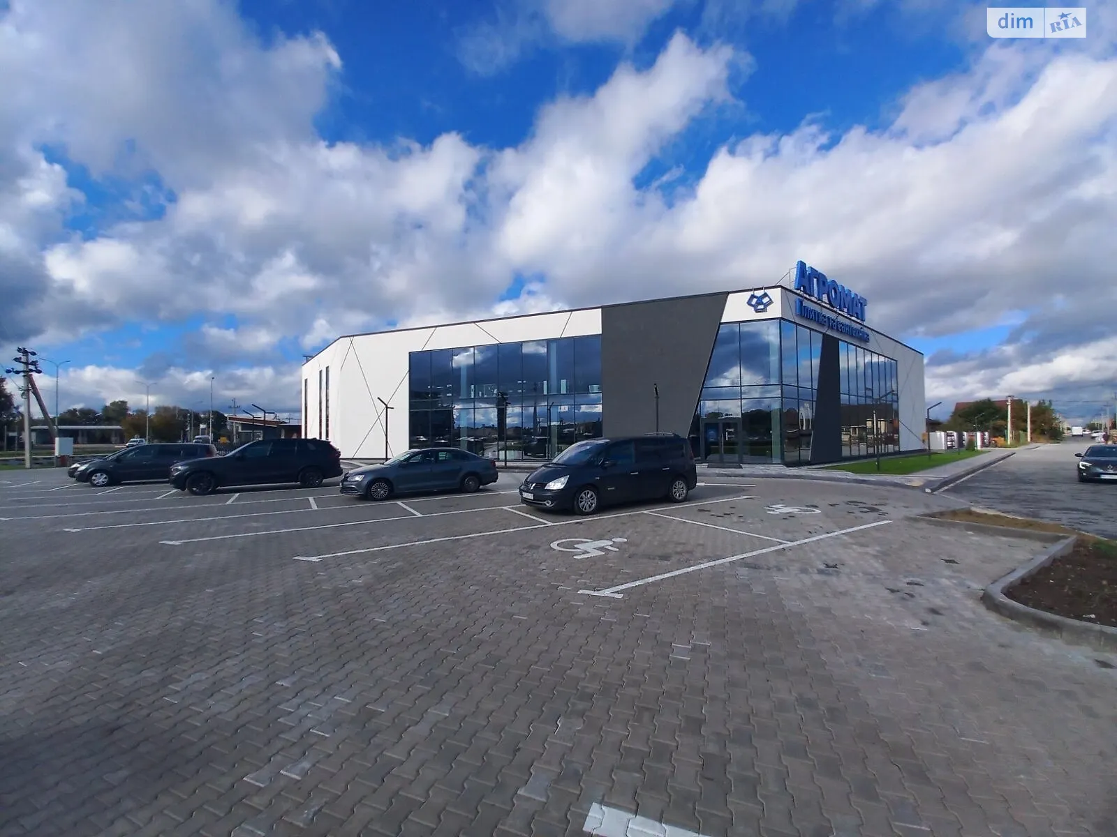 Сдается в аренду помещения свободного назначения 500 кв. м в 2-этажном здании, цена: 3000 $ - фото 1