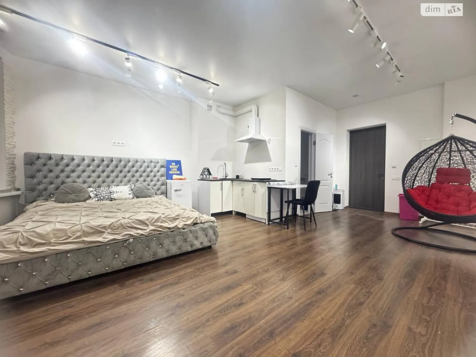 Сдается в аренду 1-комнатная квартира 39 кв. м в Киеве, ул. Сечевых Стрельцов(Артема), 44А - фото 1