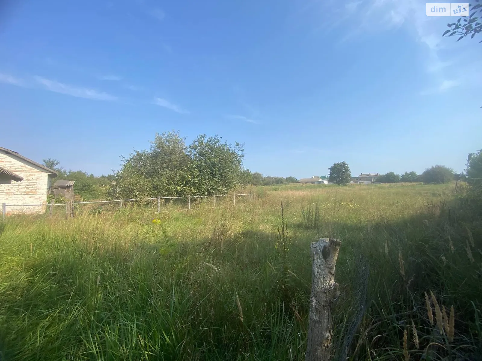 Продается дом на 2 этажа 108 кв. м с гаражом, цена: 42000 $ - фото 1