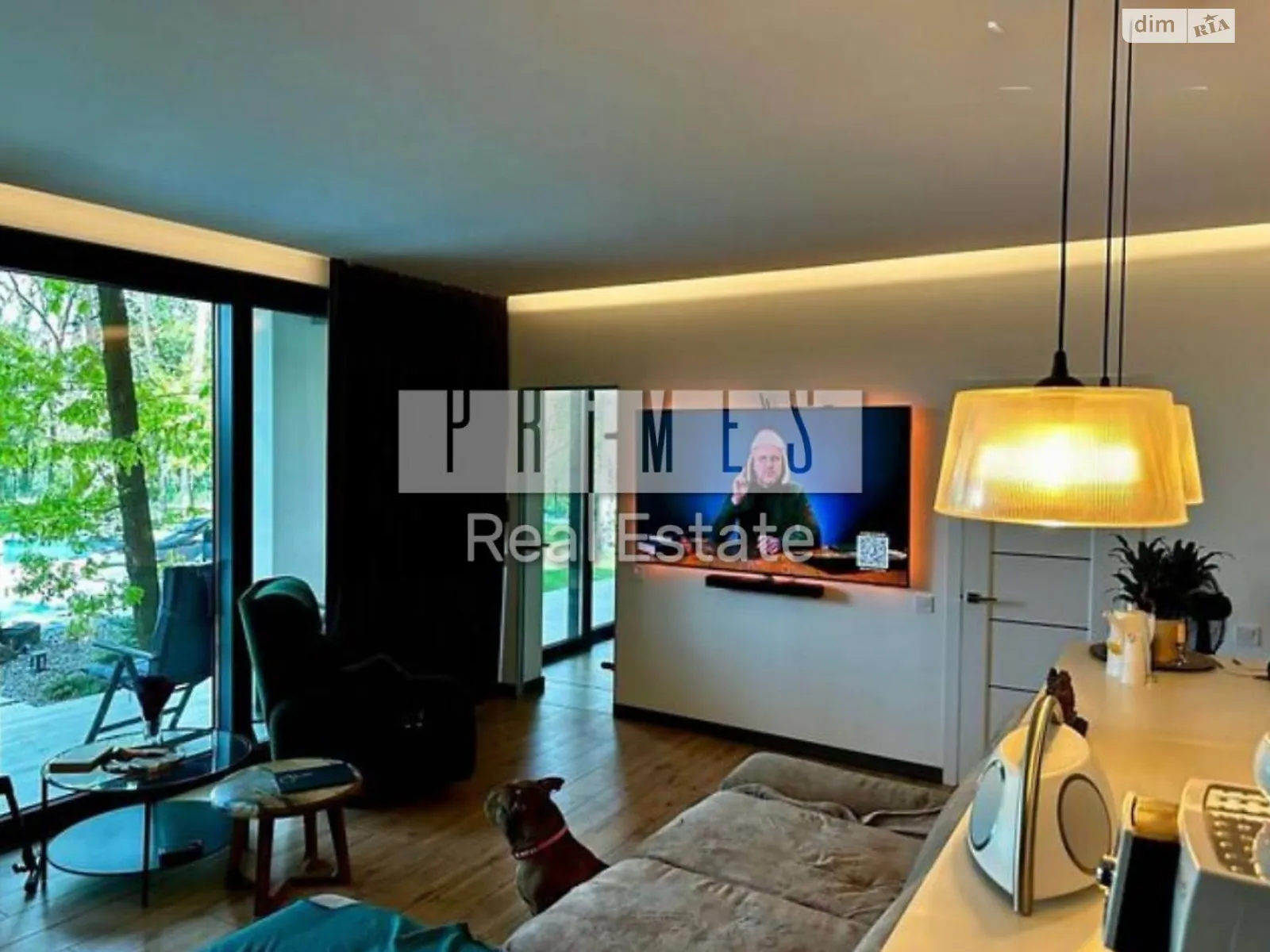 Сдается в аренду дом на 2 этажа 215 кв. м с садом, цена: 6000 $ - фото 1