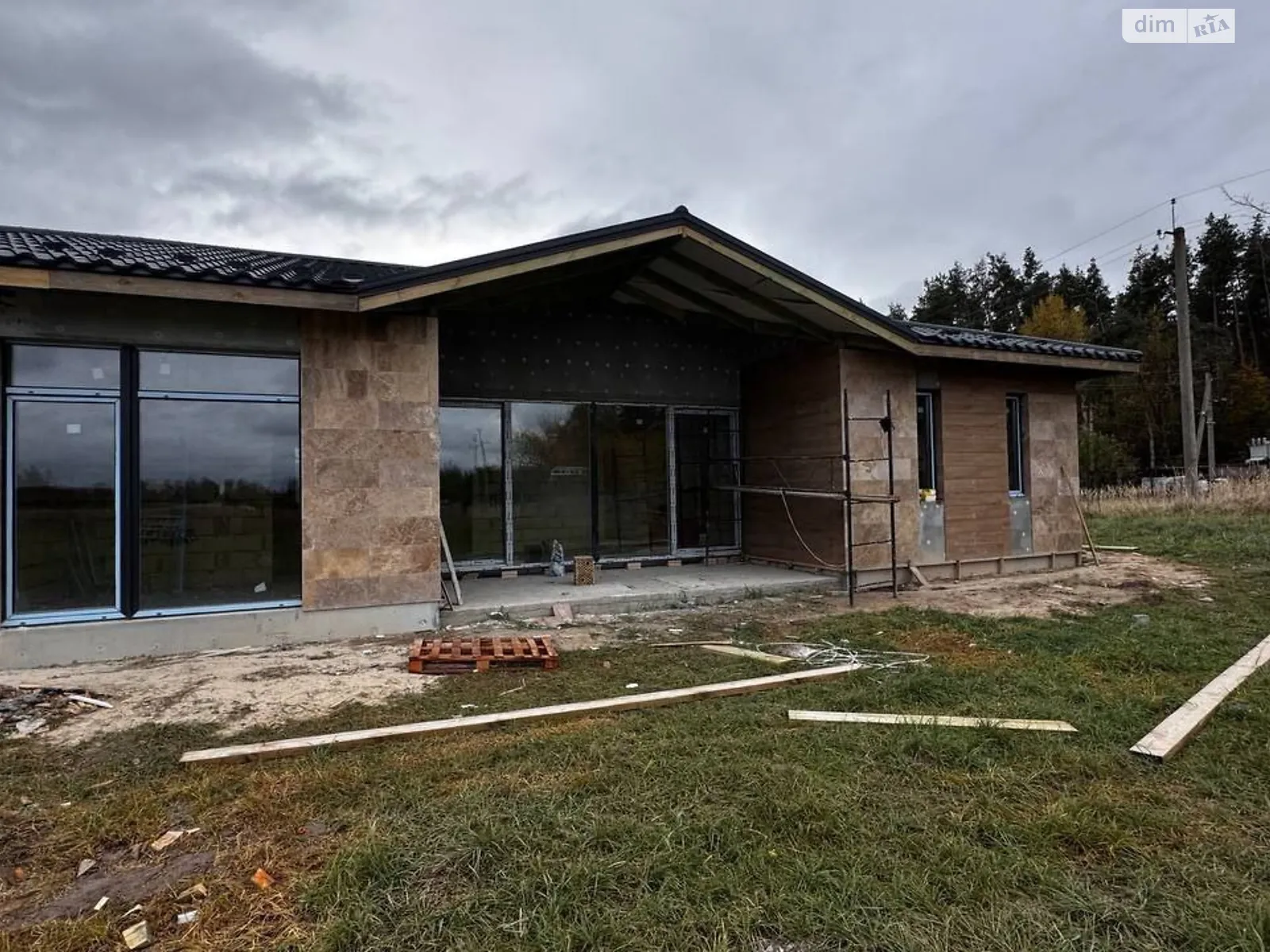 Продается одноэтажный дом 130 кв. м с мансардой, цена: 160000 $ - фото 1