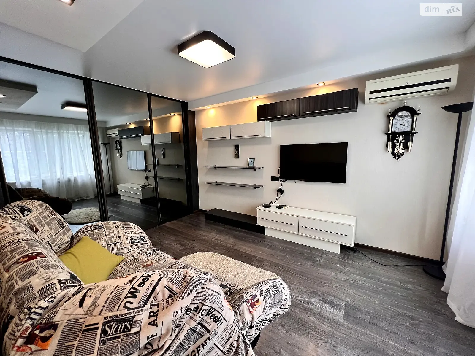 Здається в оренду 2-кімнатна квартира 47 кв. м у Києві, вул. Дегтярівська, 15 - фото 1