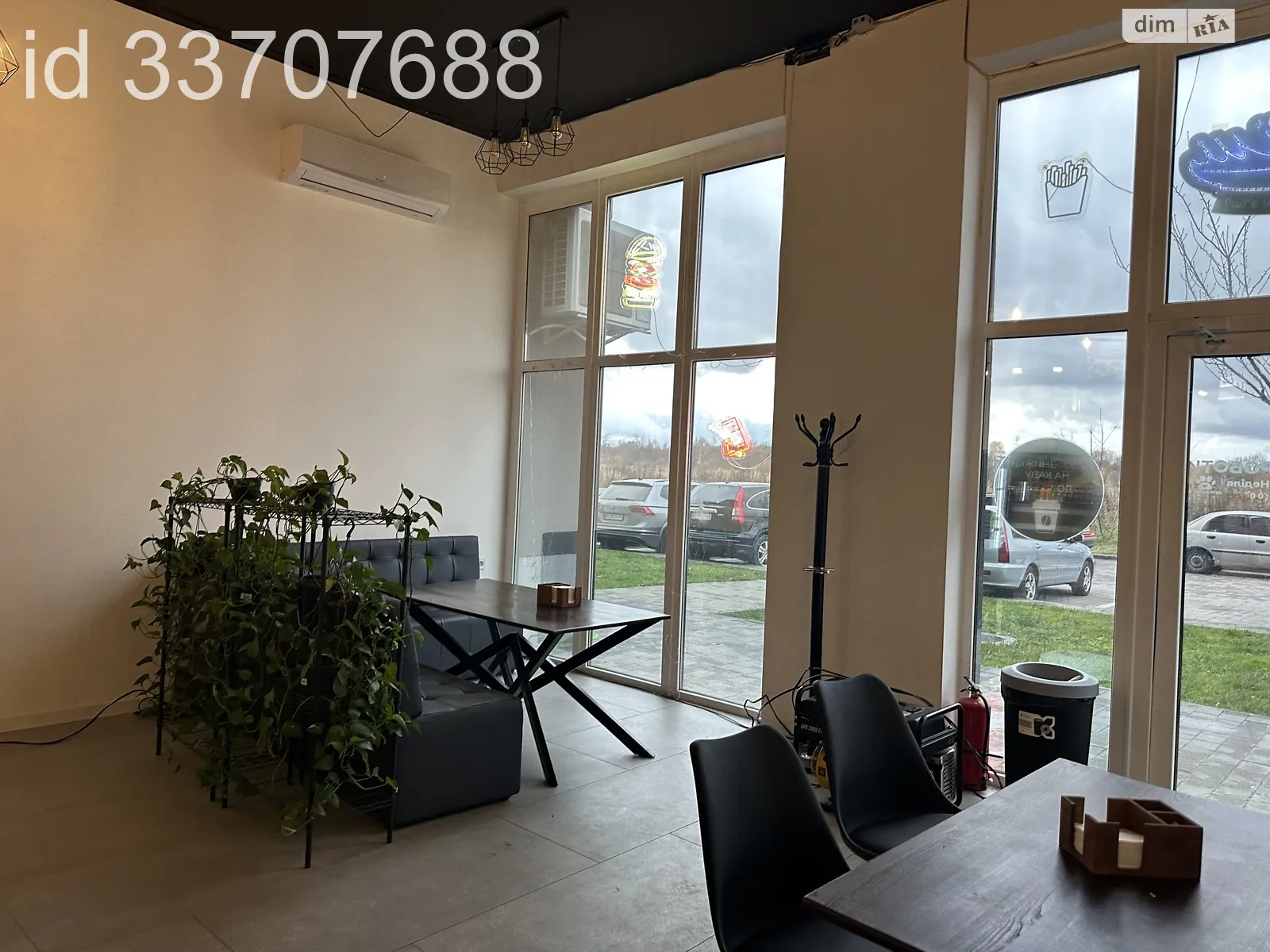 Сдается в аренду помещения свободного назначения 90 кв. м в 10-этажном здании, цена: 45000 грн - фото 1