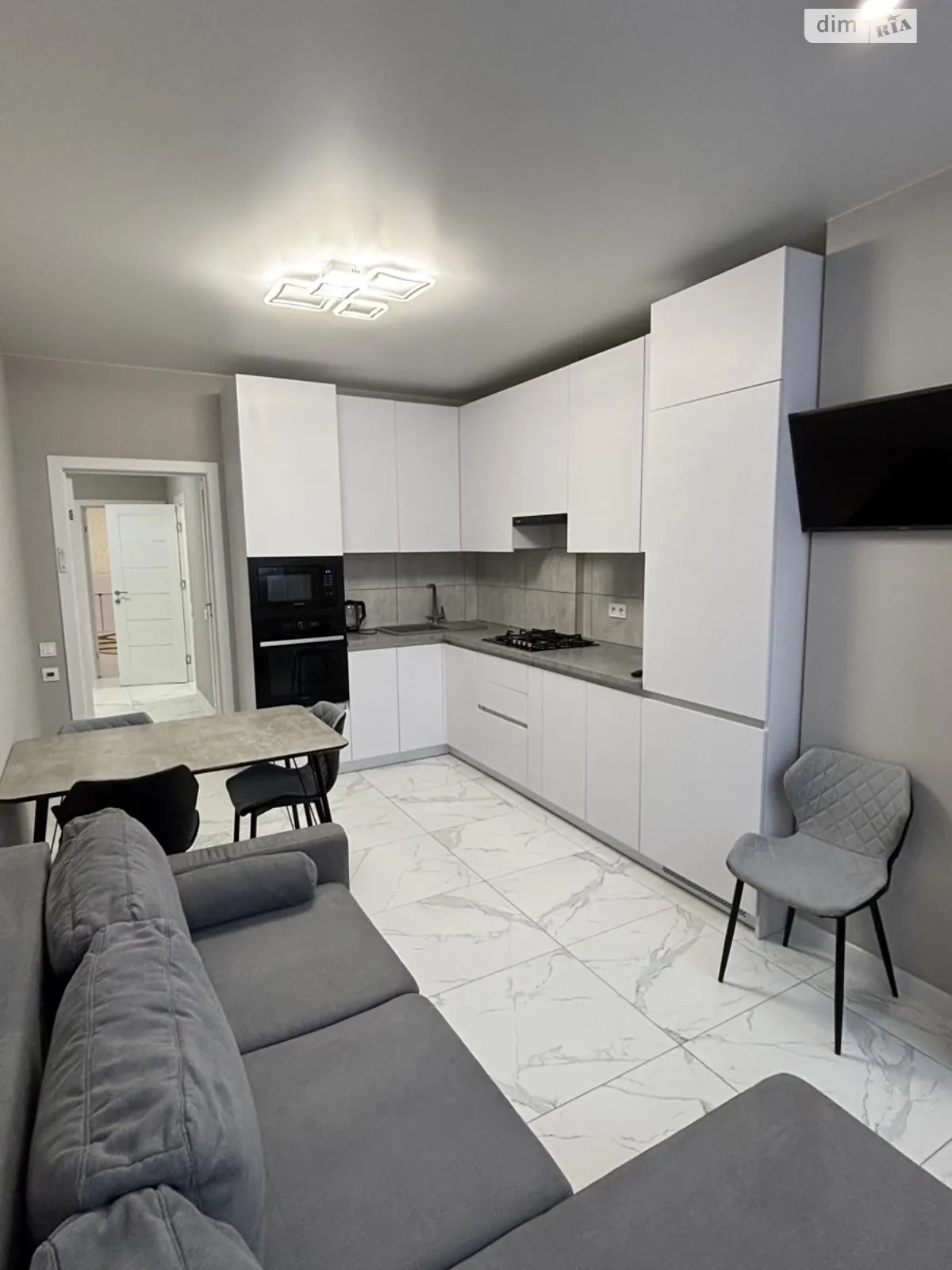 Сдается в аренду 2-комнатная квартира 68.5 кв. м в Крюковщине, ул. Одесская, 25В - фото 1