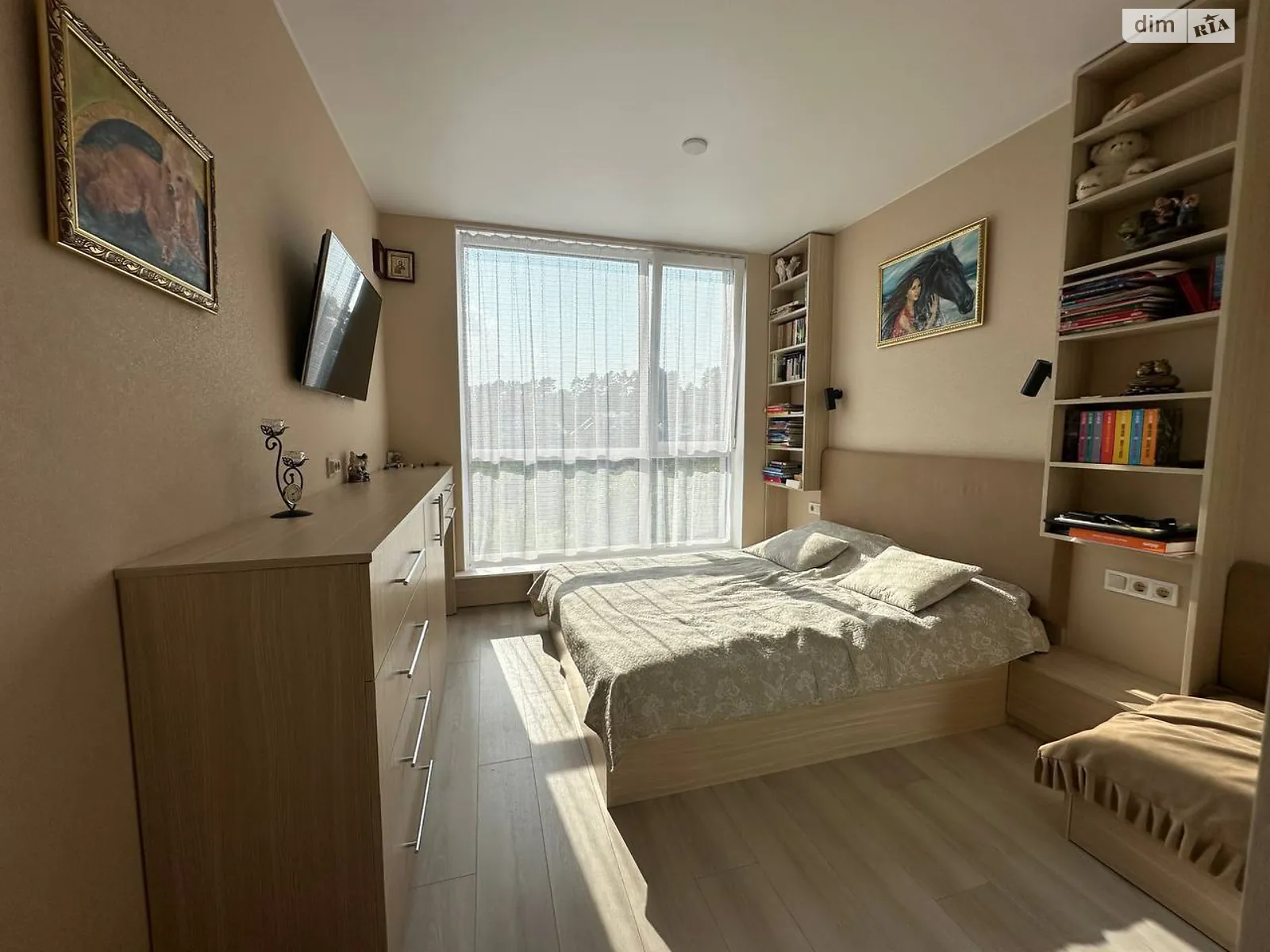 Продается 1-комнатная квартира 40 кв. м в Брюховичах, ул. Львовская, 92А - фото 1