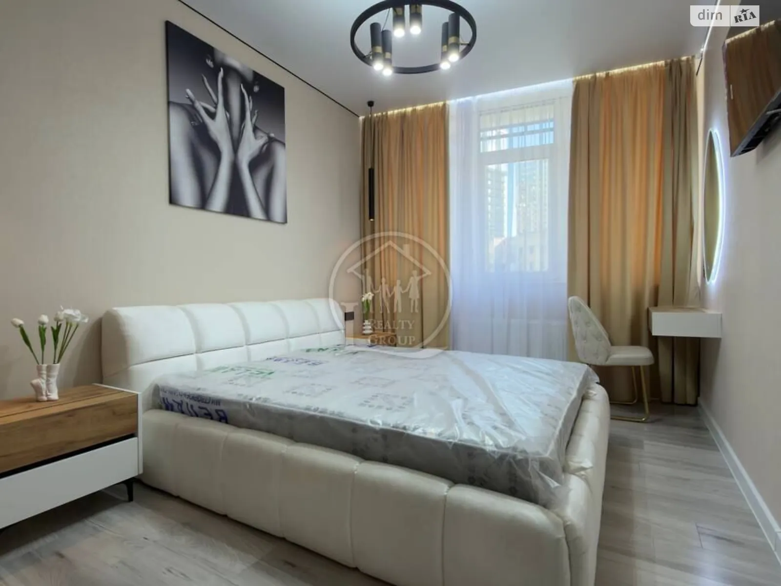 Продається 1-кімнатна квартира 46 кв. м у Одесі, пров. Курортний, 2 - фото 1