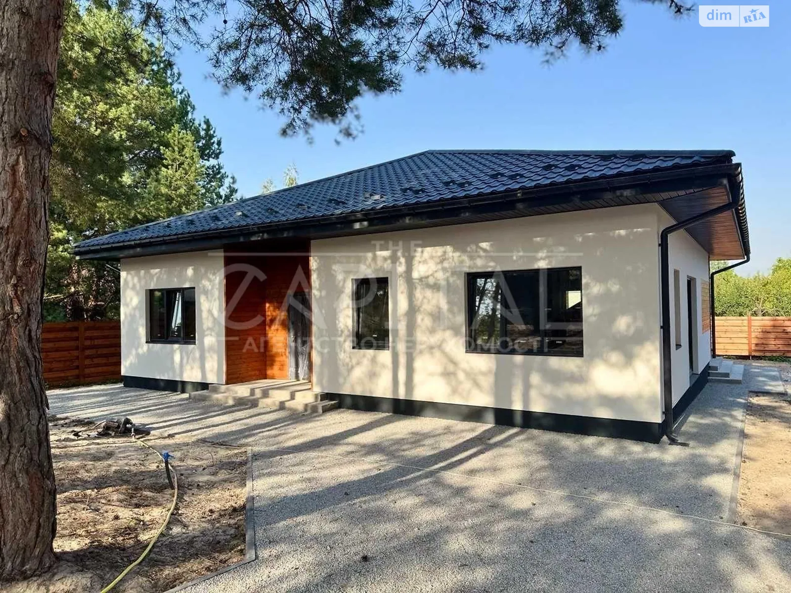 Продается одноэтажный дом 140 кв. м с балконом, цена: 143000 $ - фото 1