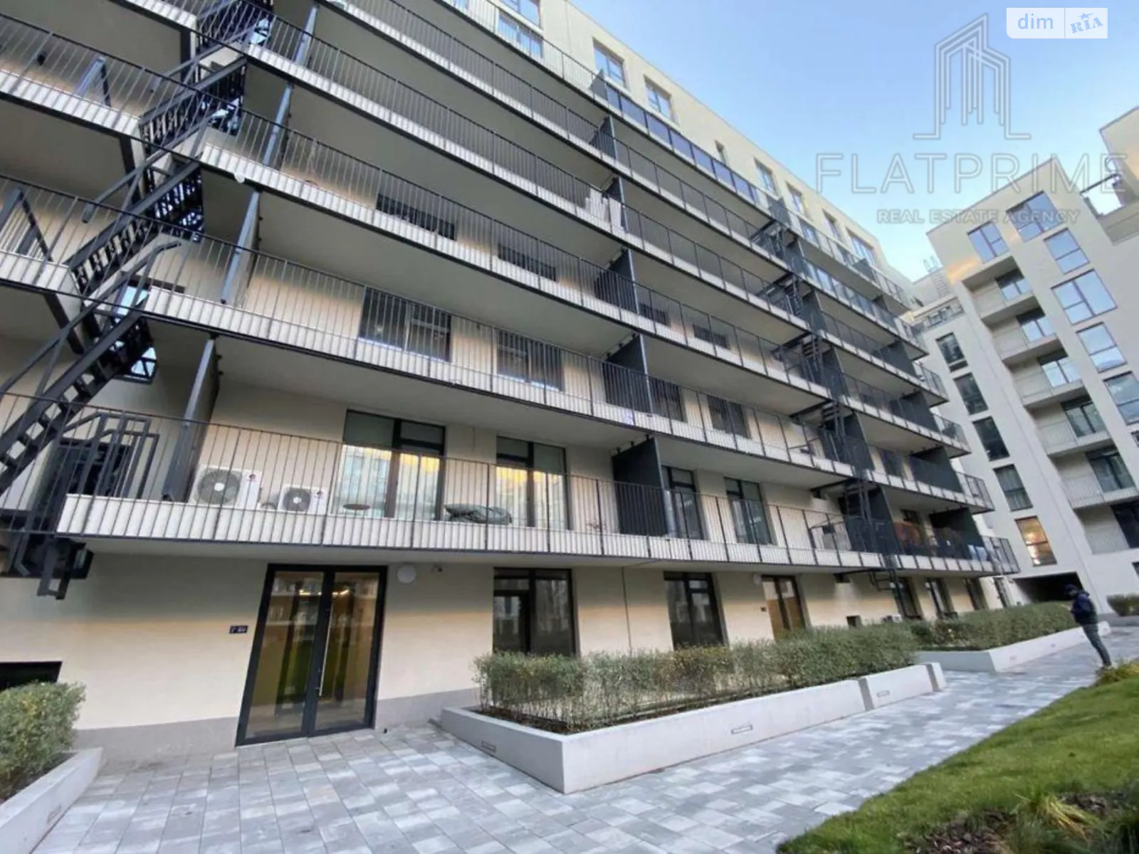 Продается 2-комнатная квартира 49.52 кв. м в Киеве, ул. Набережно-Рыбальская дорога, 9 - фото 1