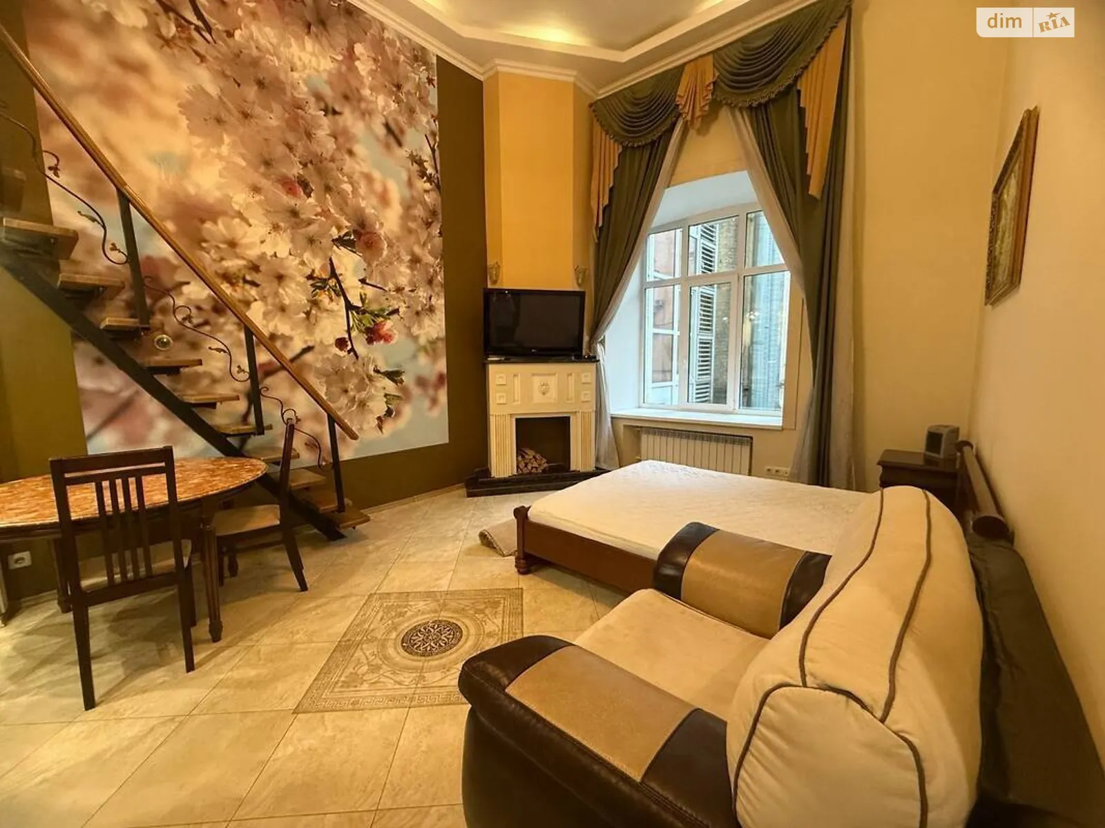 Здається в оренду 1-кімнатна квартира 40 кв. м у Києві, вул. Богдана Хмельницького, 32 - фото 1