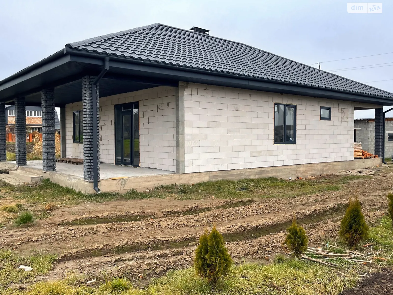 Продается одноэтажный дом 100 кв. м с участком, цена: 56000 $ - фото 1