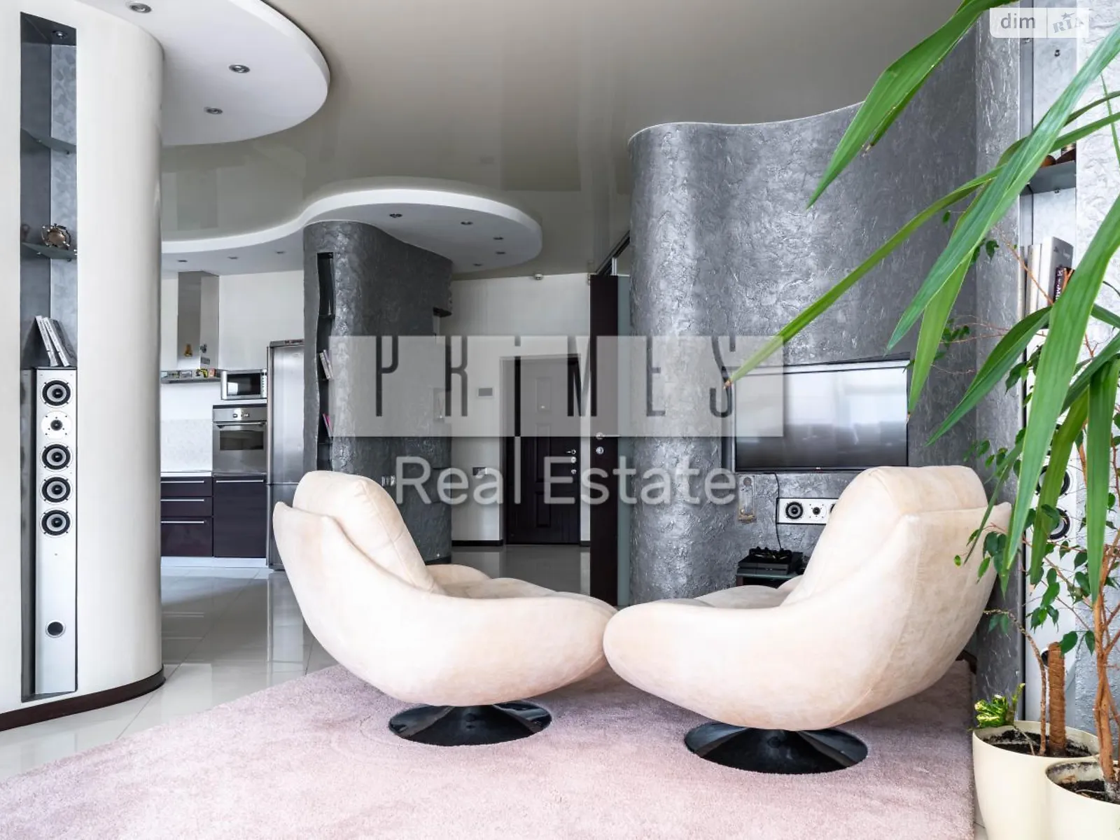 Продається 4-кімнатна квартира 140 кв. м у Києві, вул. Дмитрівська, 69 - фото 1