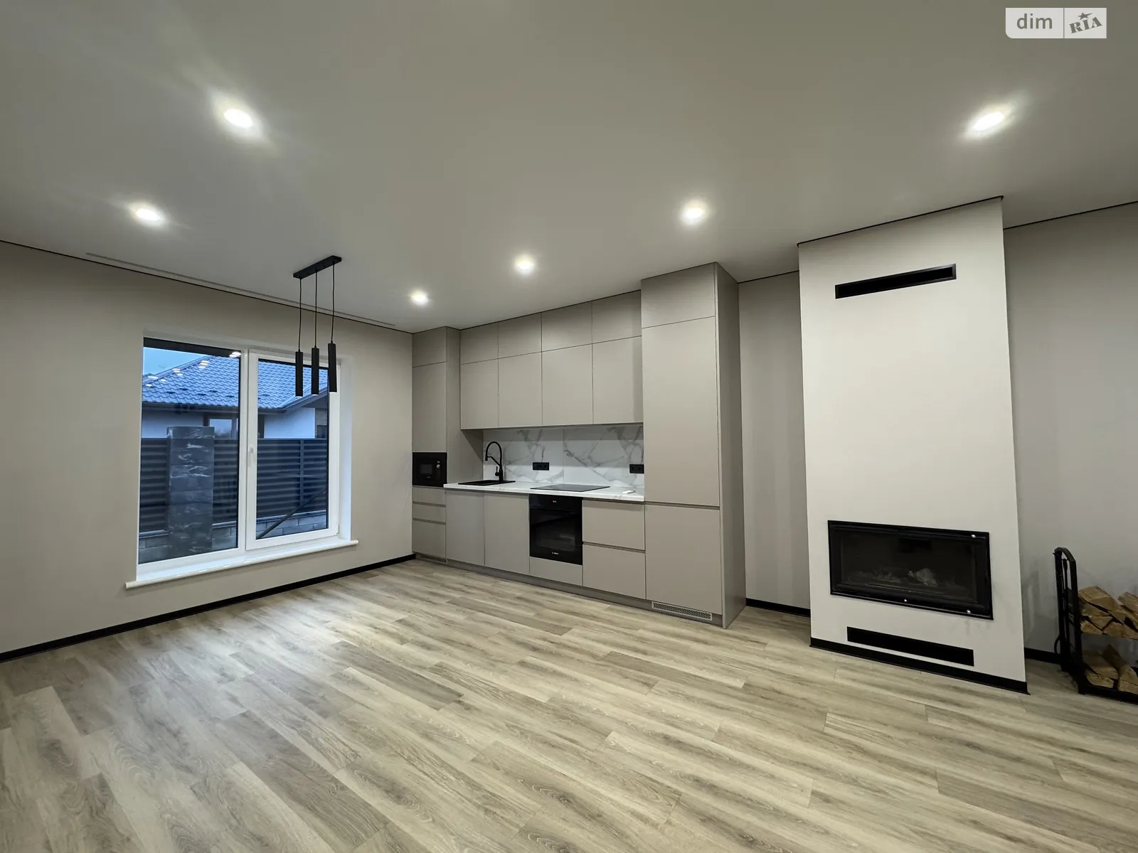 Продается одноэтажный дом 98 кв. м с участком, цена: 161000 $ - фото 1