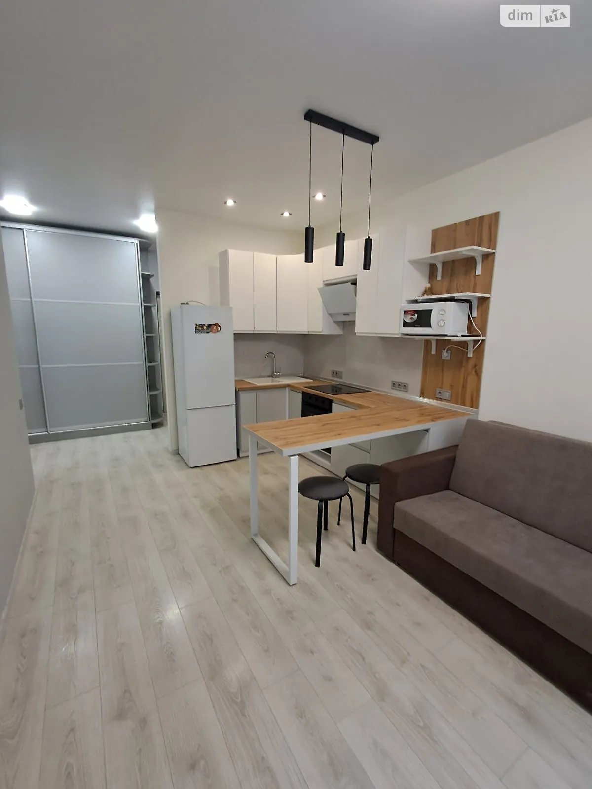 Сдается в аренду 1-комнатная квартира 42 кв. м в Одессе, цена: 11000 грн - фото 1