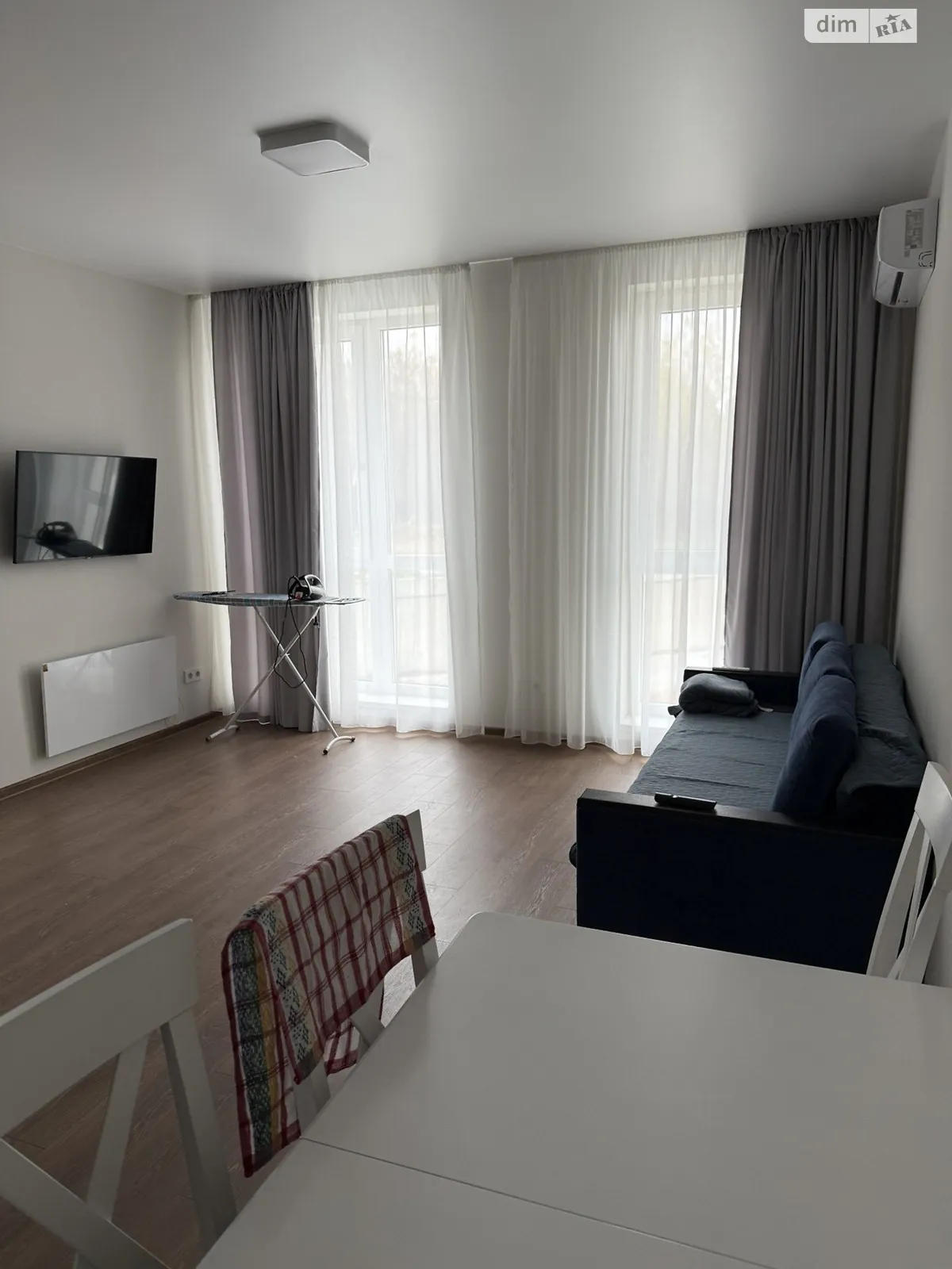 Сдается в аренду 1-комнатная квартира 42 кв. м в, цена: 450 $ - фото 1