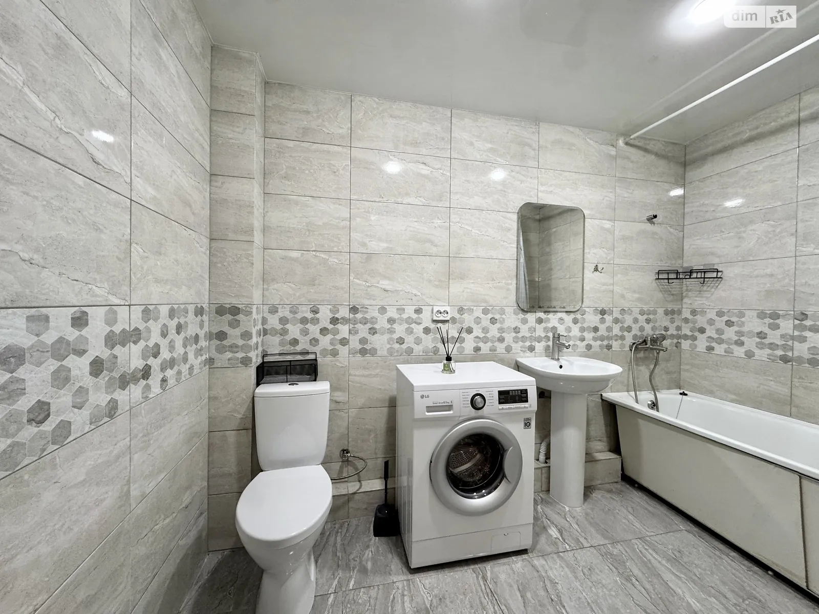 Продается 1-комнатная квартира 42.42 кв. м в Виннице, ул. Синеводская(Маяковского), 138В - фото 1