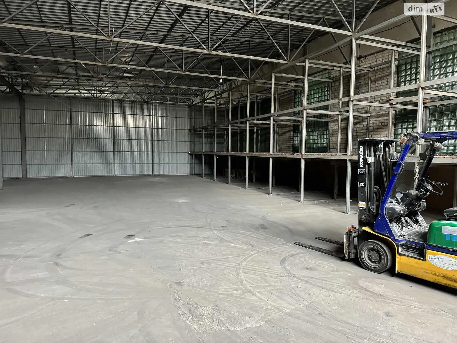 Сдается в аренду помещения свободного назначения 700 кв. м в 1-этажном здании, цена: 60000 грн - фото 1