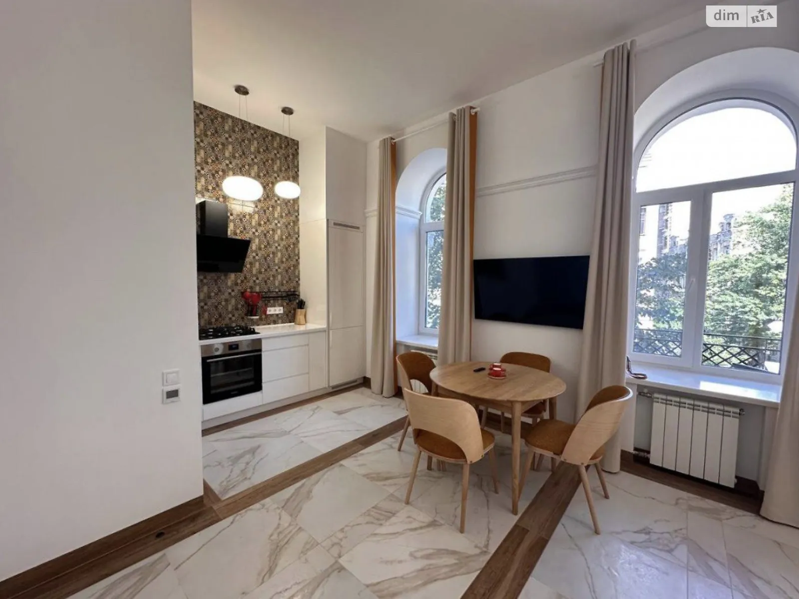 Здається в оренду 2-кімнатна квартира 68 кв. м у Києві, вул. Рейтарська, 31/16 - фото 1