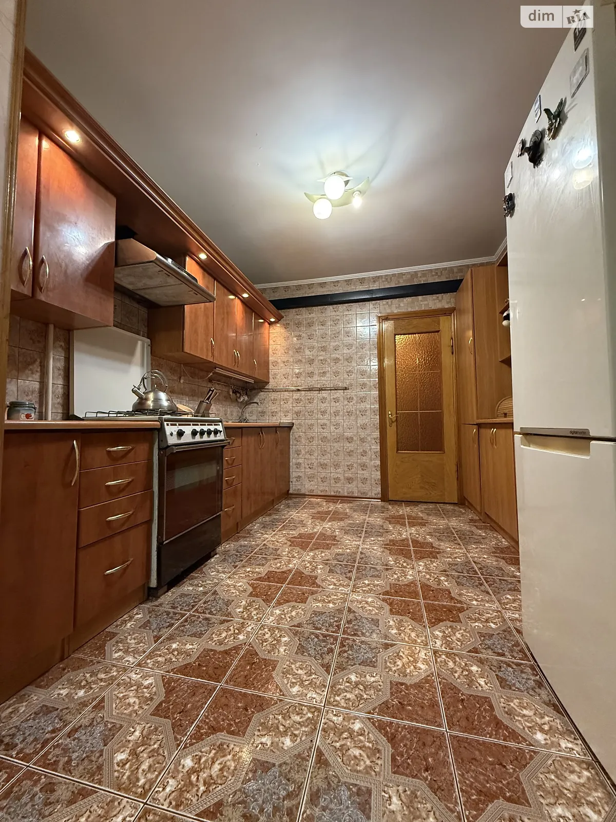 2-комнатная квартира 65.5 кв. м в Тернополе, ул. Киевская - фото 1