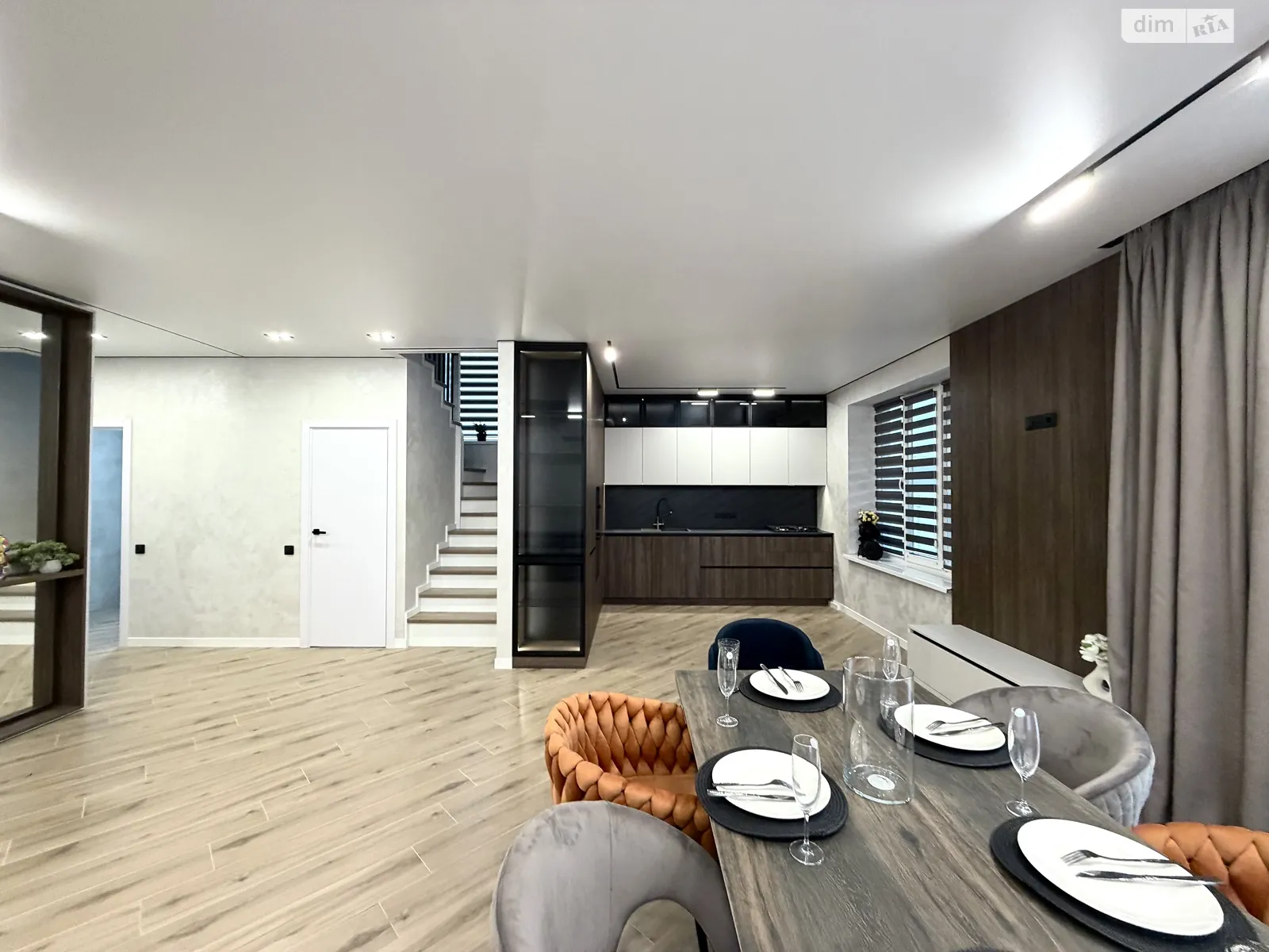 Продається будинок 2 поверховий 130 кв. м з верандою, цена: 237000 $ - фото 1