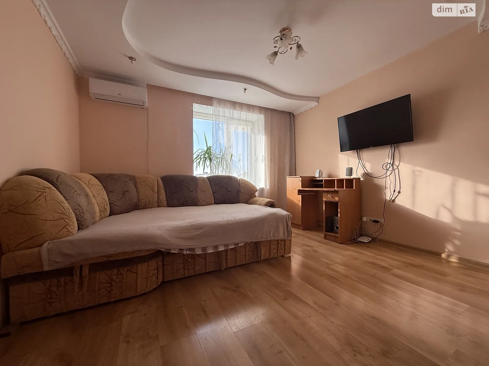 Продается 1-комнатная квартира 44 кв. м в Виннице, ул. Дубовецкая, 37А - фото 1