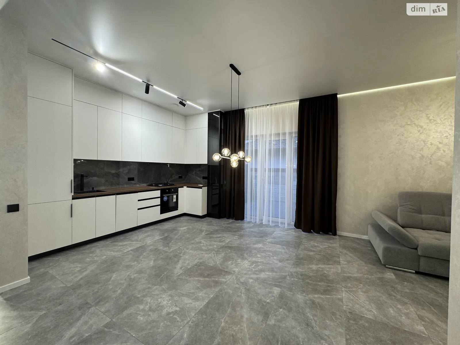 Продается одноэтажный дом 98 кв. м с баней/сауной, цена: 160000 $ - фото 1