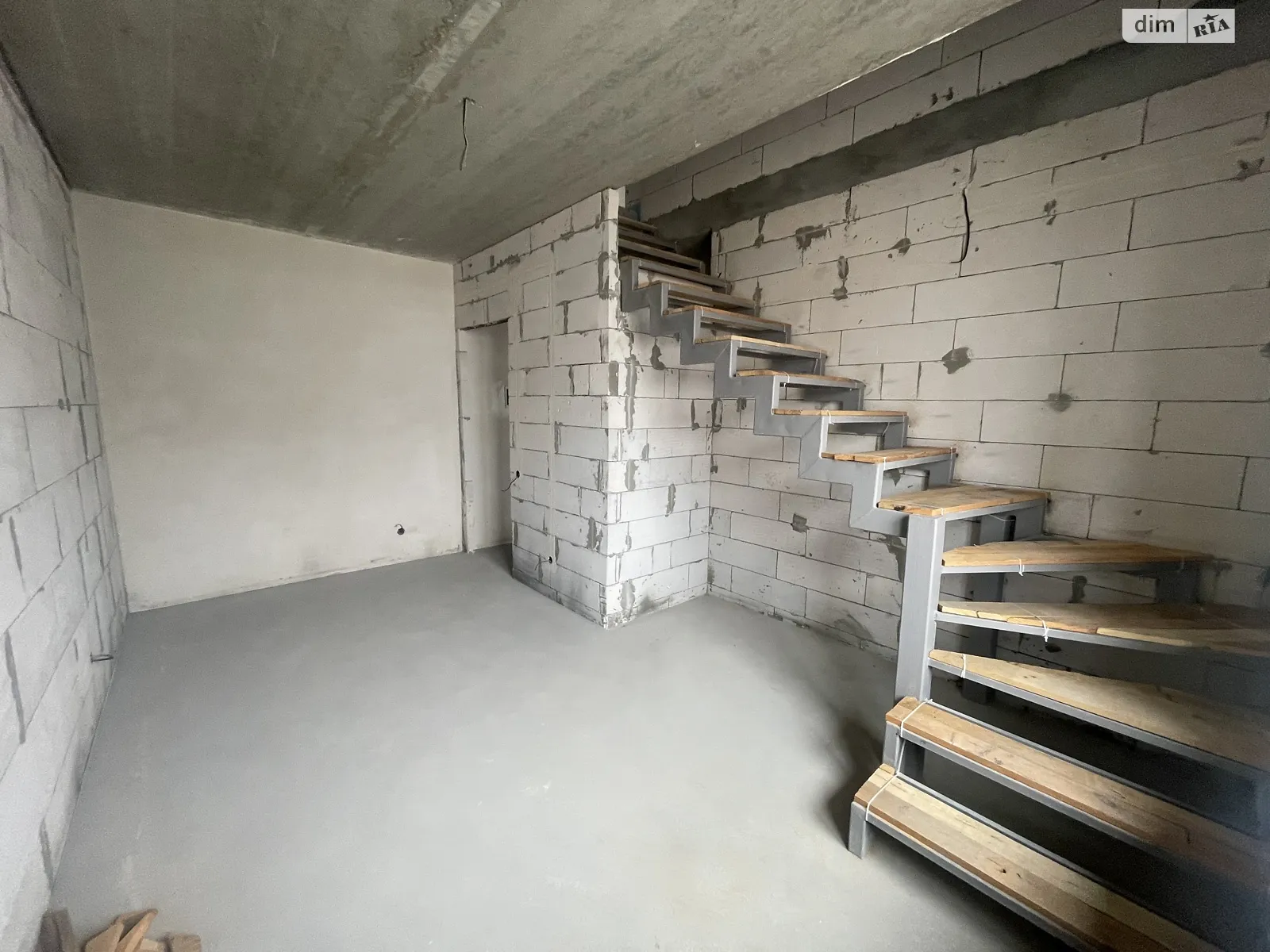 Продается 4-комнатная квартира 86.6 кв. м в Хмельницком, ул. Панаса Мирного, 24 - фото 1