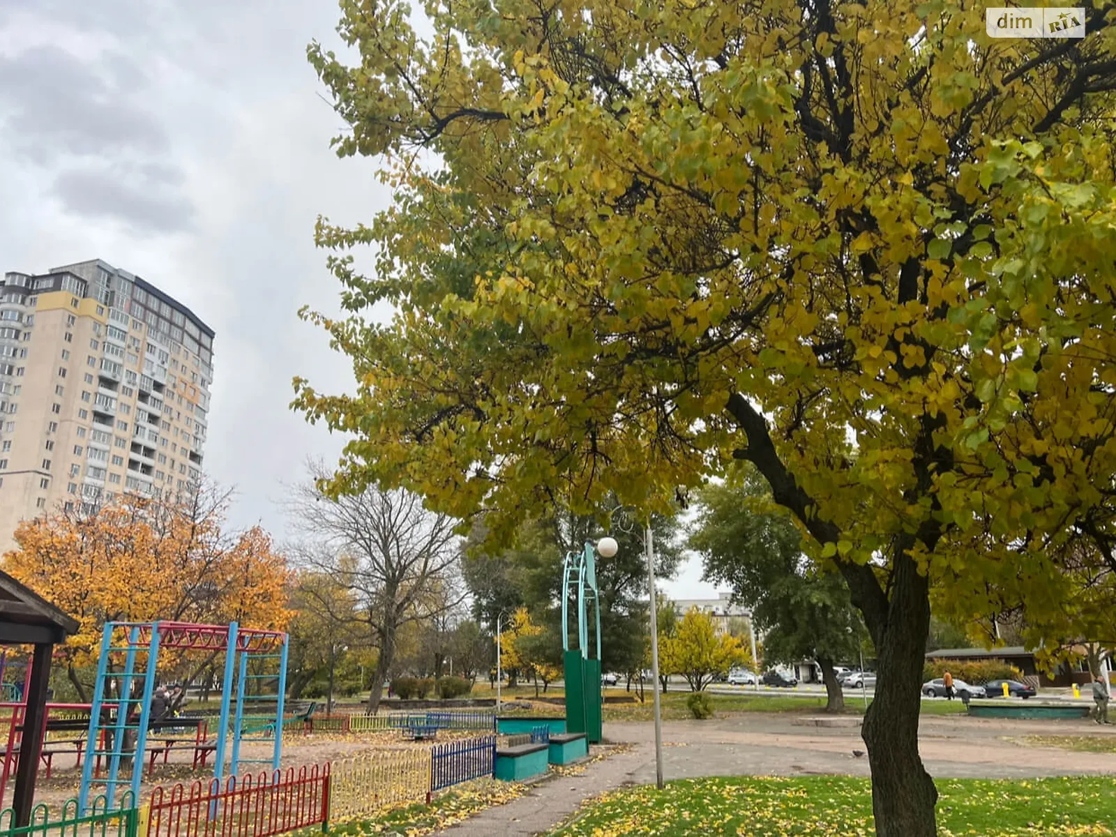 Продается 3-комнатная квартира 76.3 кв. м в Черкассах, ул. Припортовая, 42/1 - фото 1