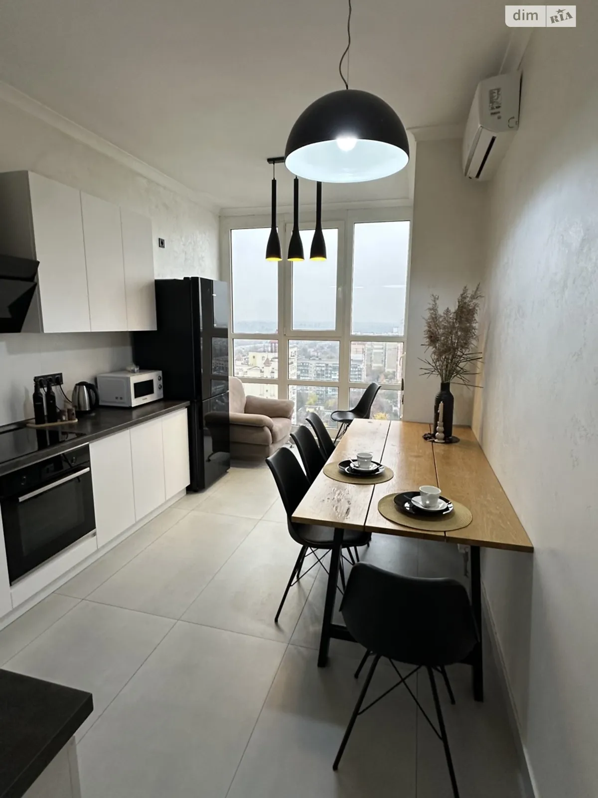 Здається в оренду 3-кімнатна квартира 88 кв. м у Києві, вул. Пріорська(Полупанова), 16 - фото 1