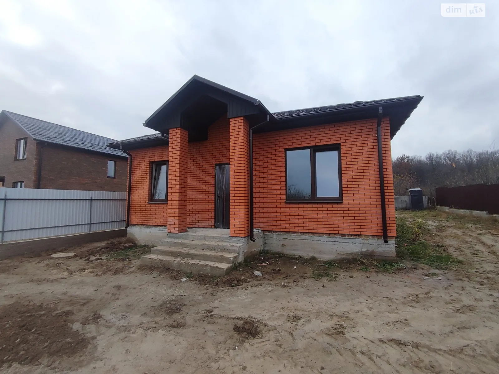 Продается одноэтажный дом 105 кв. м с подвалом, цена: 83000 $ - фото 1