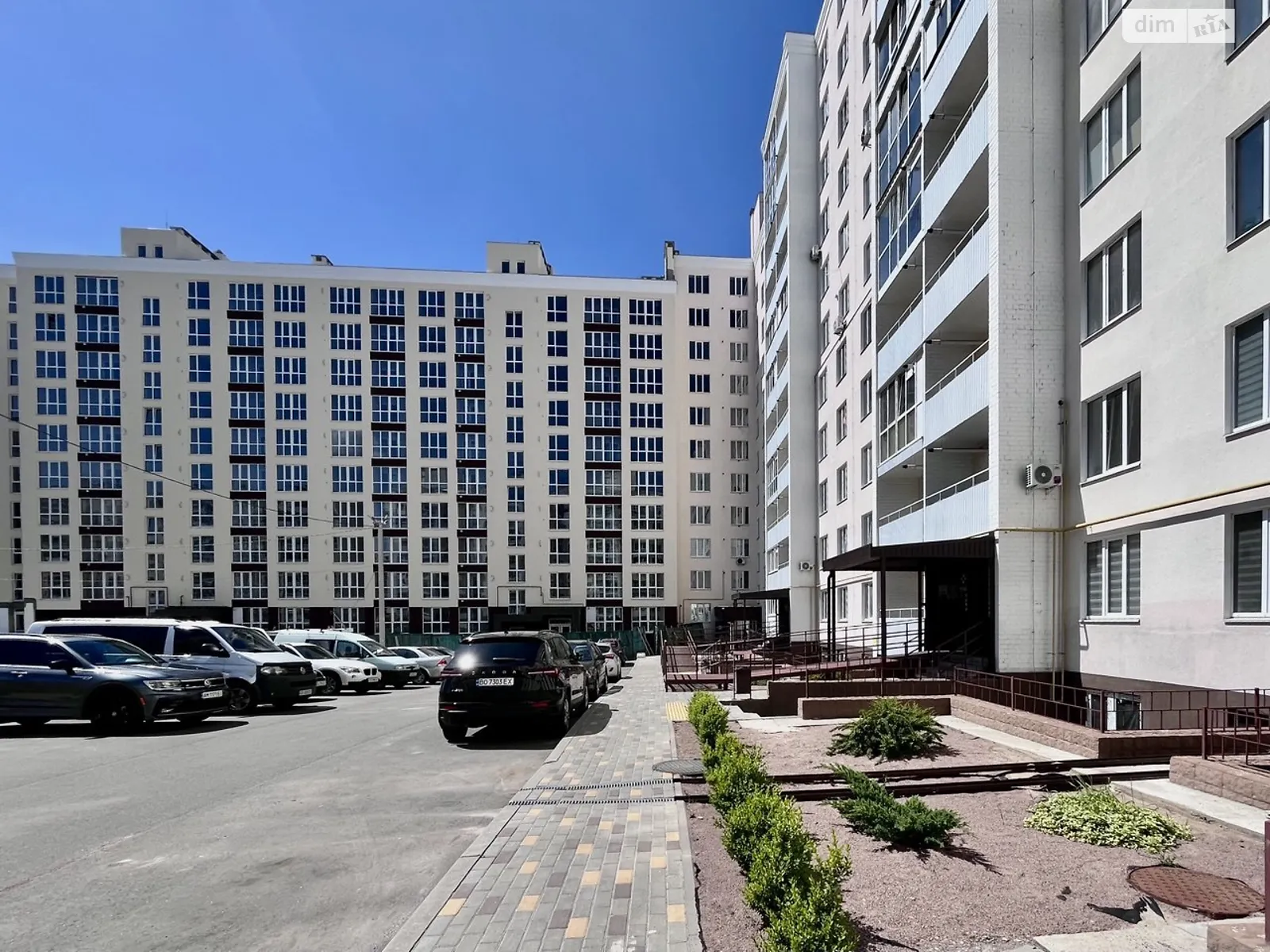 Продается 2-комнатная квартира 65.4 кв. м в Чернигове, ул. Независимости, 21 - фото 1