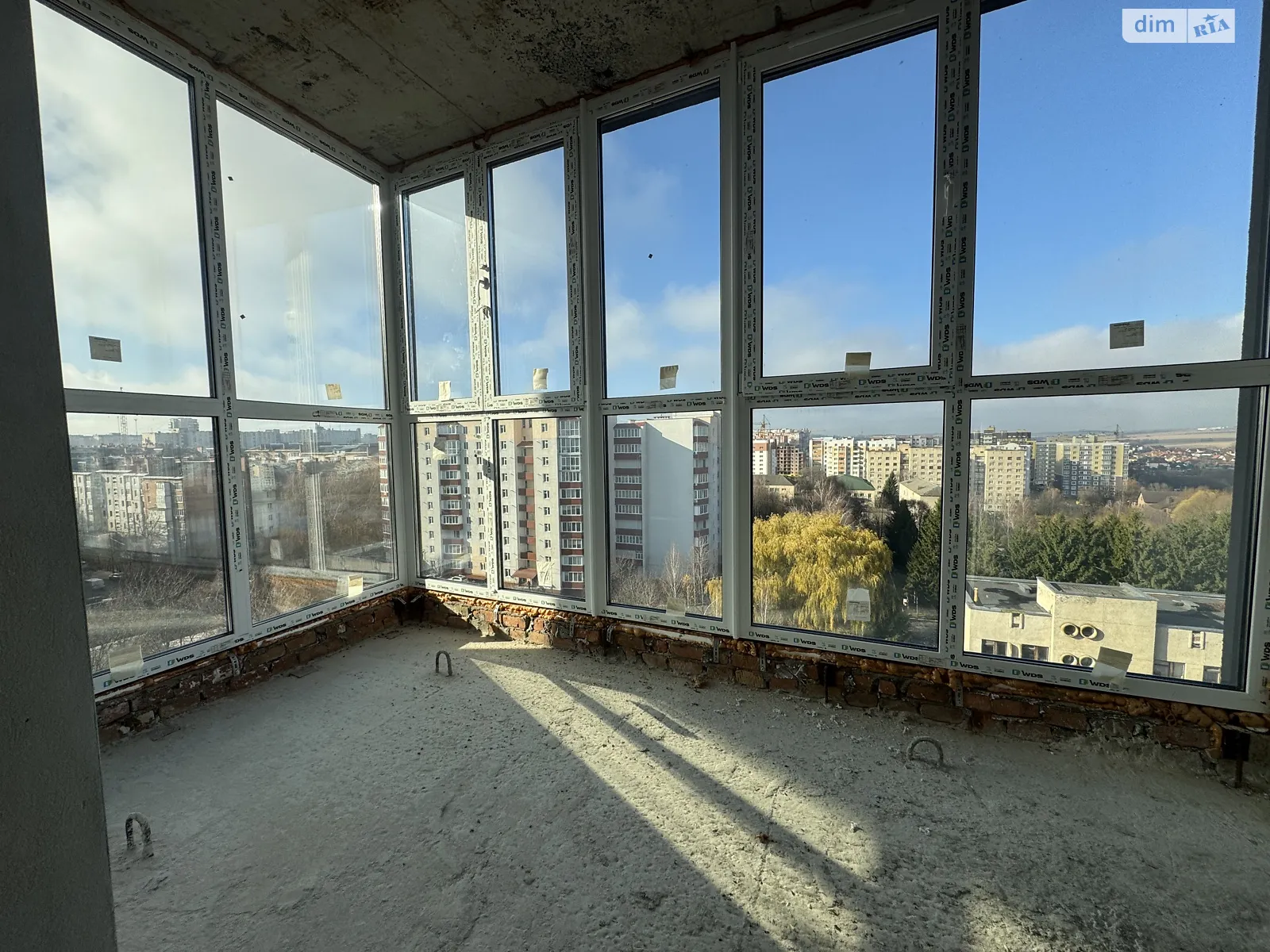 Продается 2-комнатная квартира 81.7 кв. м в Хмельницком, ул. Панаса Мирного, 9 - фото 1