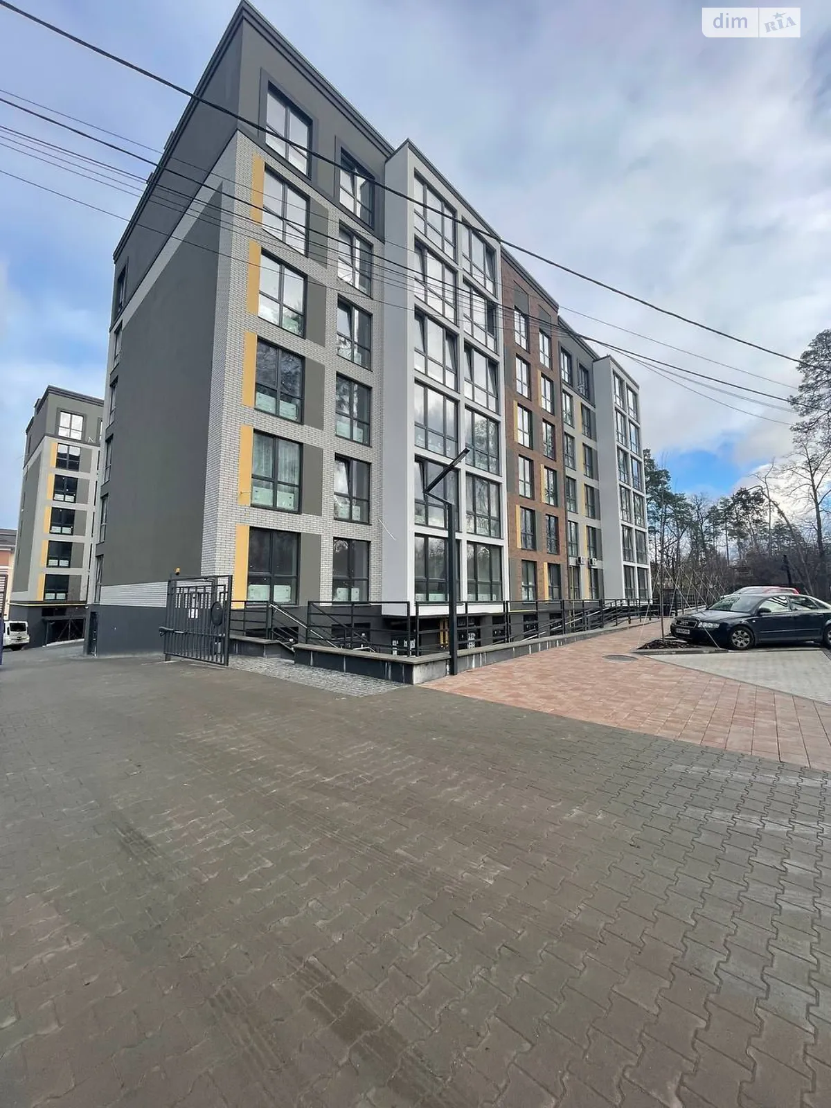 Продається 2-кімнатна квартира 44.3 кв. м у Ірпені, вул. Лисенка, 21 - фото 1