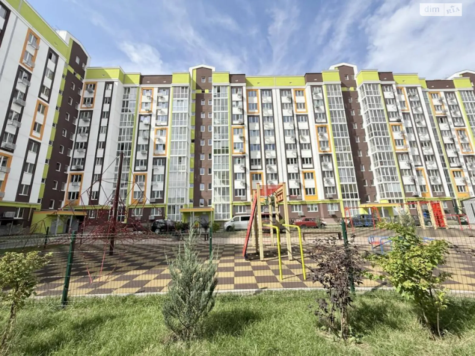 Продается 3-комнатная квартира 95.7 кв. м в Полтаве, ул. Европейская - фото 1