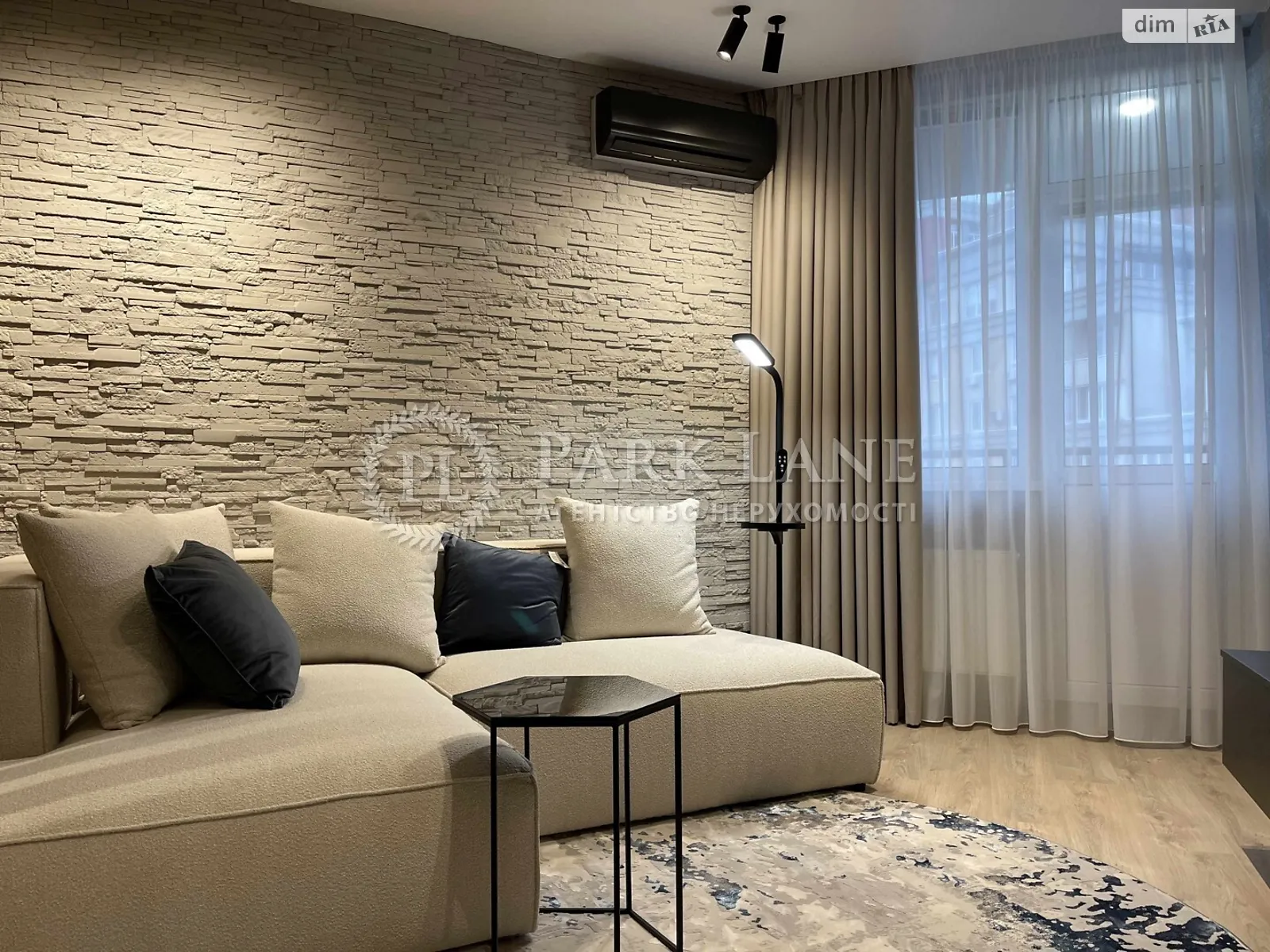 Продается 1-комнатная квартира 56.1 кв. м в Киеве, ул. Юлии Здановской(Ломоносова), 48А - фото 1