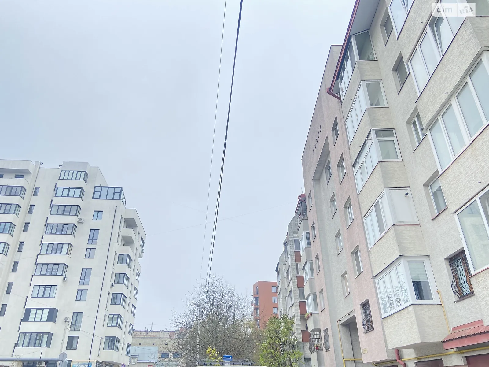 Сдается в аренду 2-комнатная квартира 65 кв. м в Львове, ул. Леонида Перфецкого, 5 - фото 1