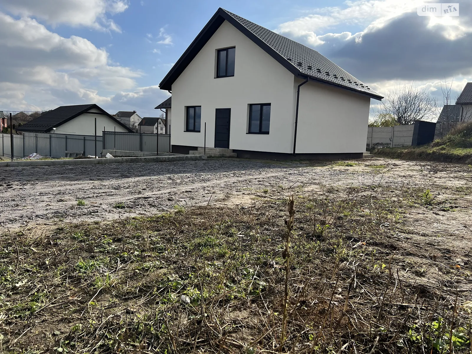 Продается дом на 2 этажа 110 кв. м с мансардой, цена: 59000 $ - фото 1