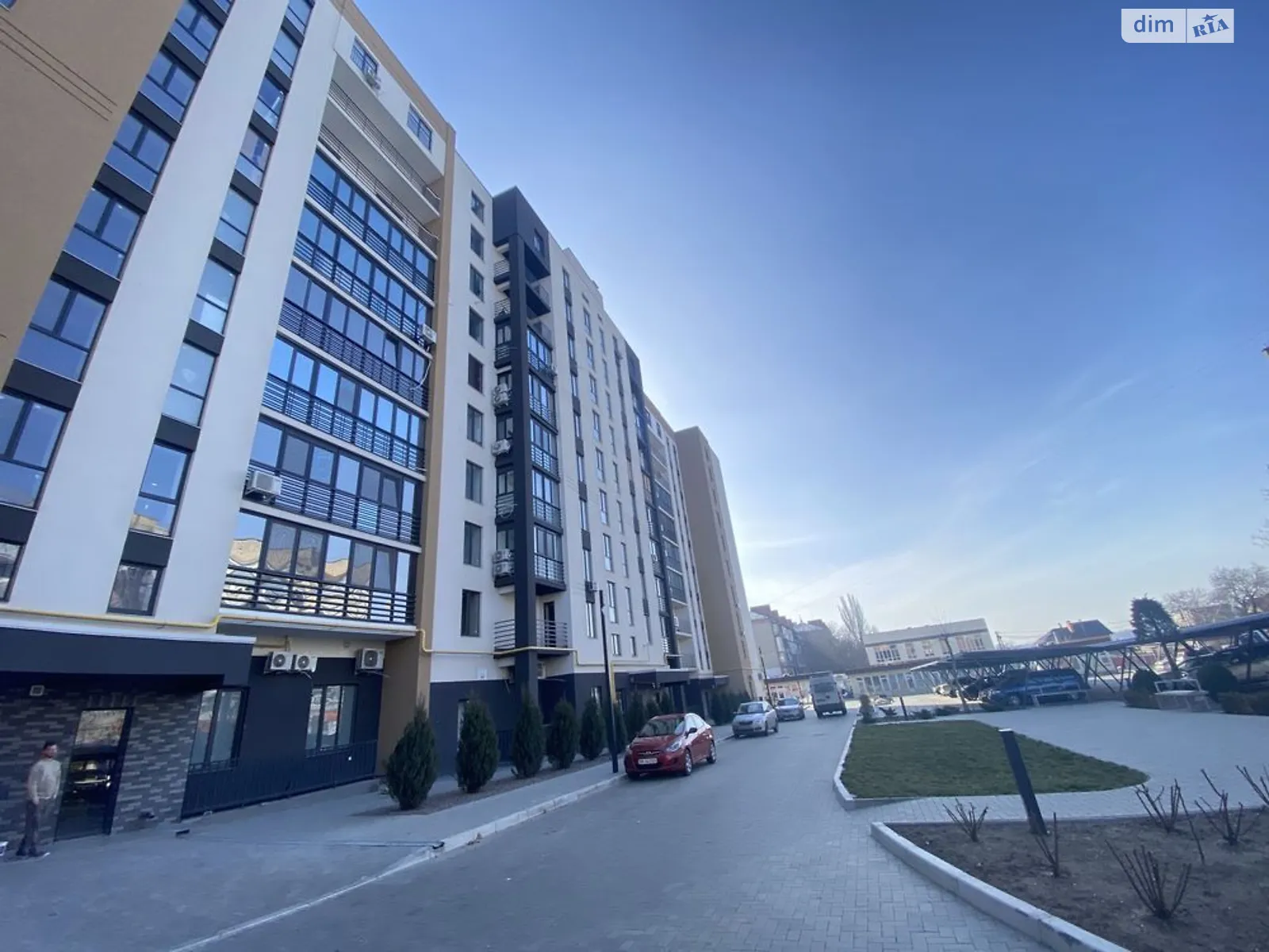 Продается 2-комнатная квартира 57.6 кв. м в Николаеве, просп. Героев Украины, 20К - фото 1