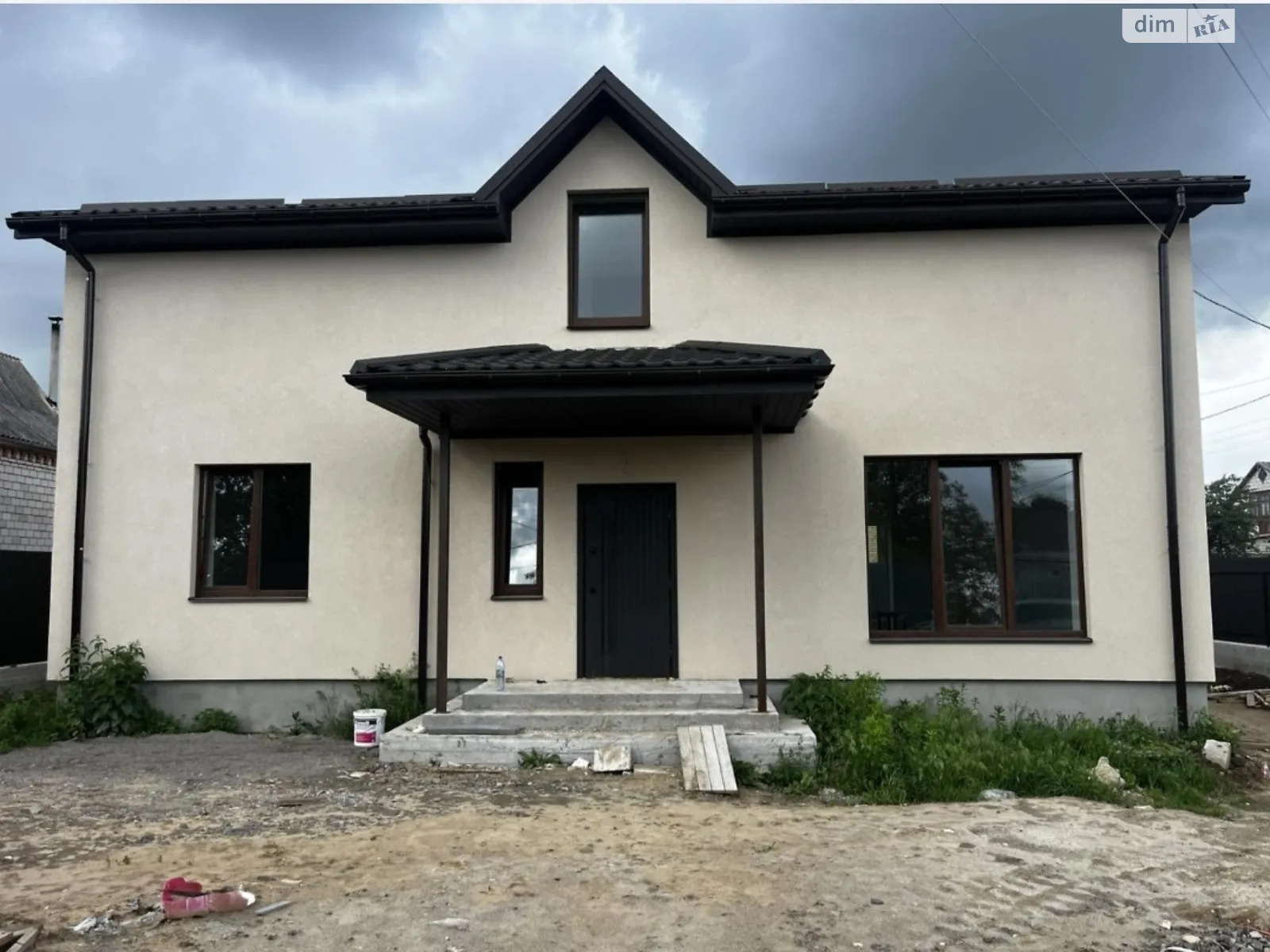 Продается дом на 2 этажа 160 кв. м с камином, цена: 95000 $ - фото 1