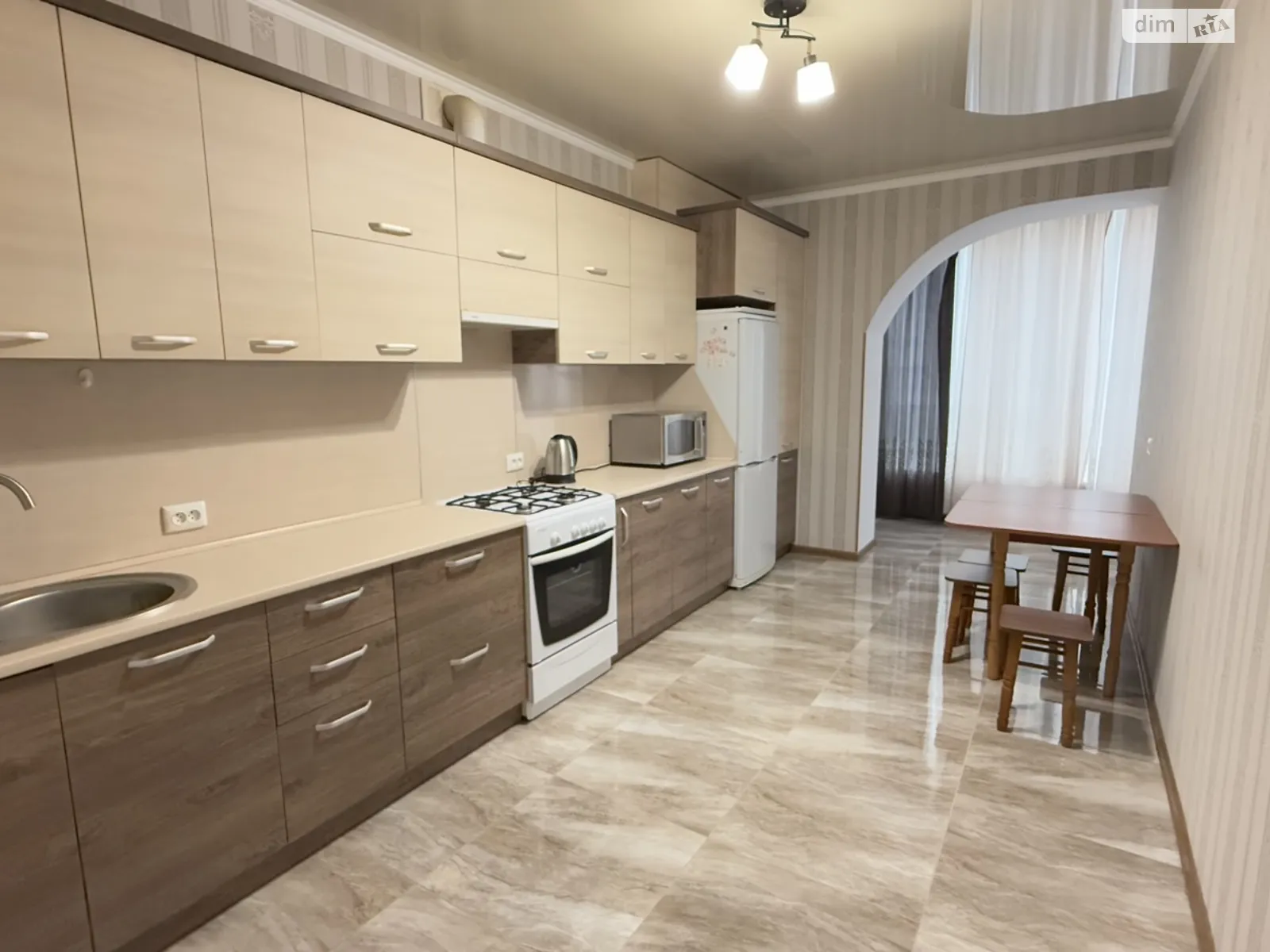 Сдается в аренду 1-комнатная квартира 47 кв. м в Хмельницком, ул. Институтская, 6/1А - фото 1