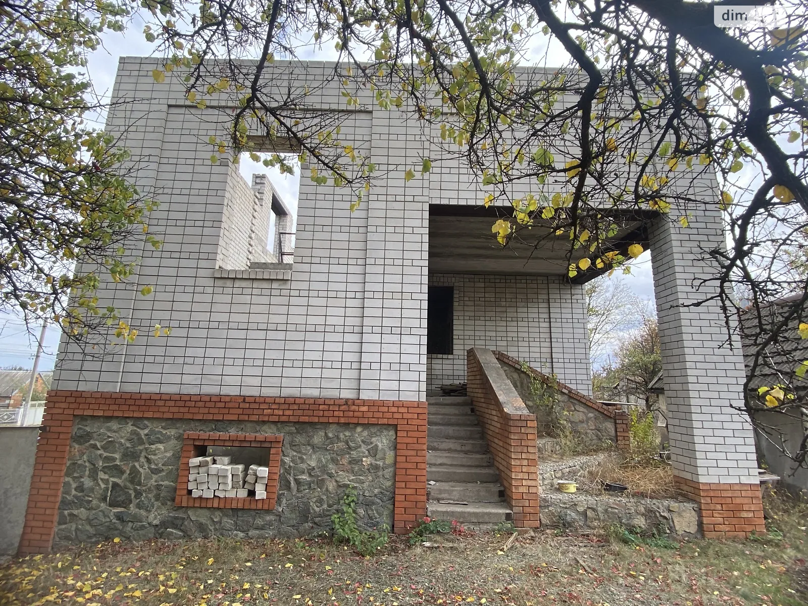 Продается одноэтажный дом 30 кв. м с подвалом, цена: 30000 $ - фото 1