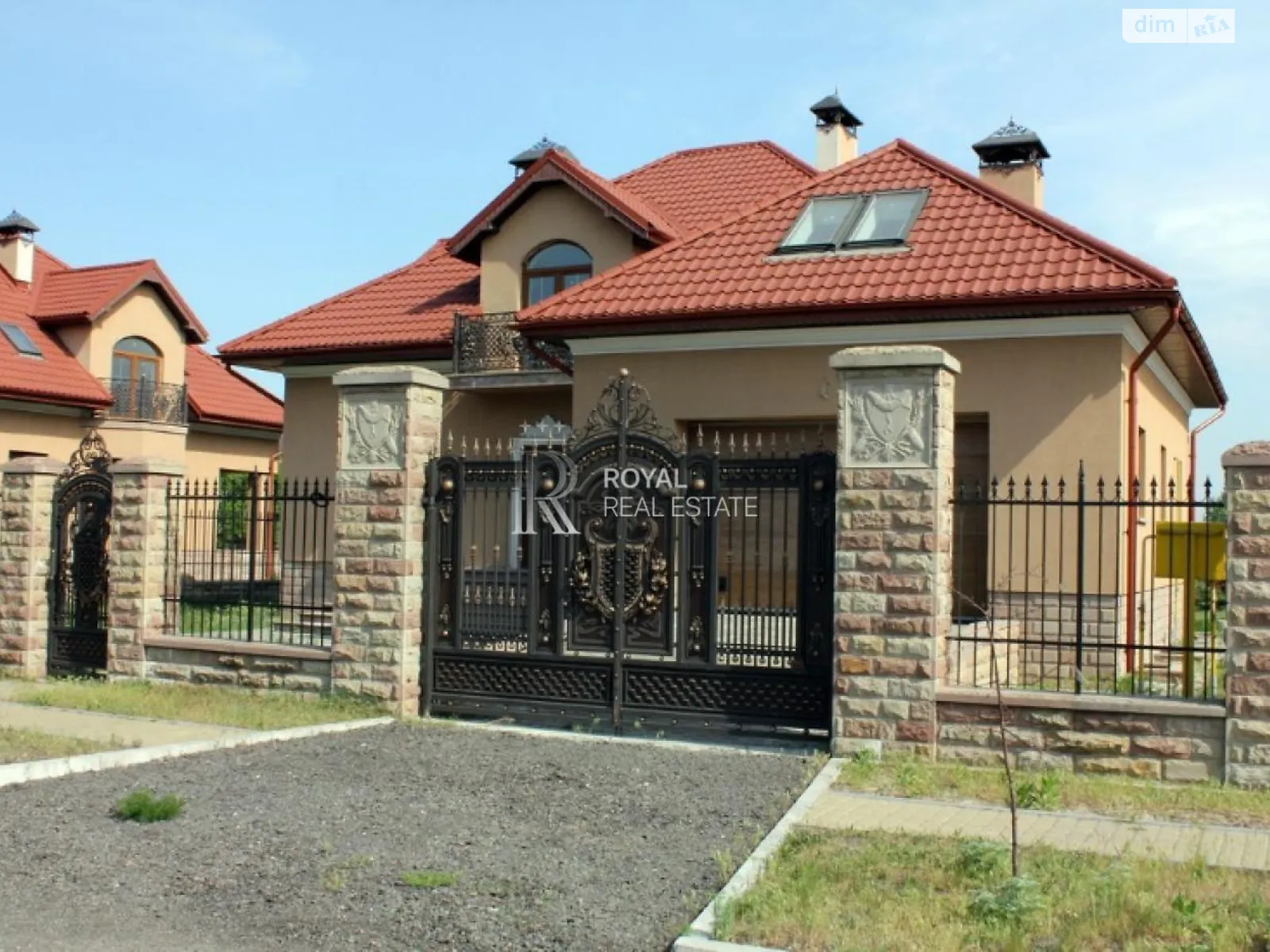 Продается дом на 2 этажа 441 кв. м с балконом, цена: 249000 $ - фото 1