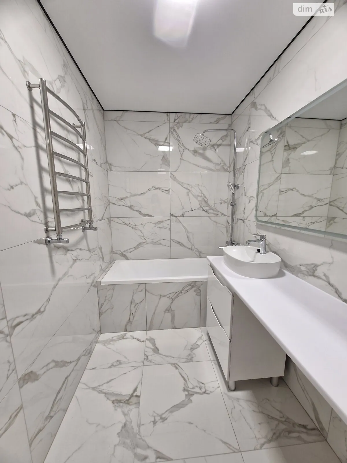 Продается 1-комнатная квартира 47 кв. м в Виннице, ул. Келецкая - фото 1