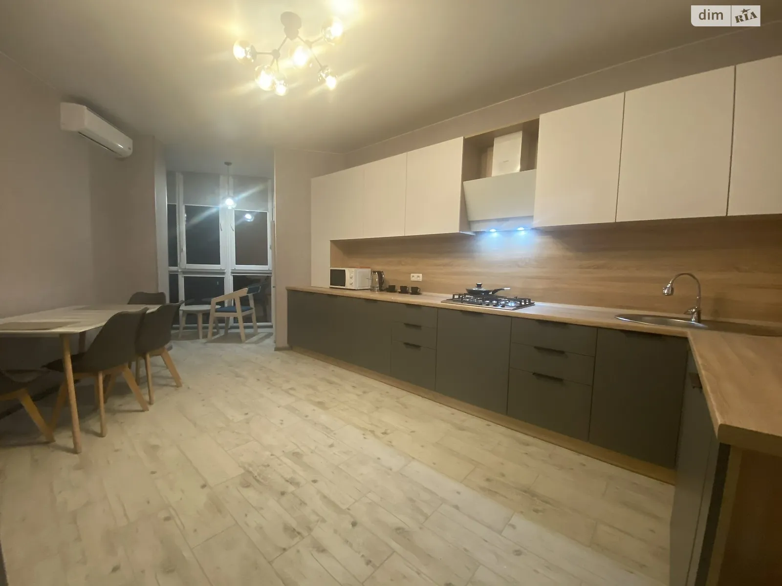 Сдается в аренду 1-комнатная квартира 50 кв. м в Виннице, ул. Пирогова, 76 - фото 1