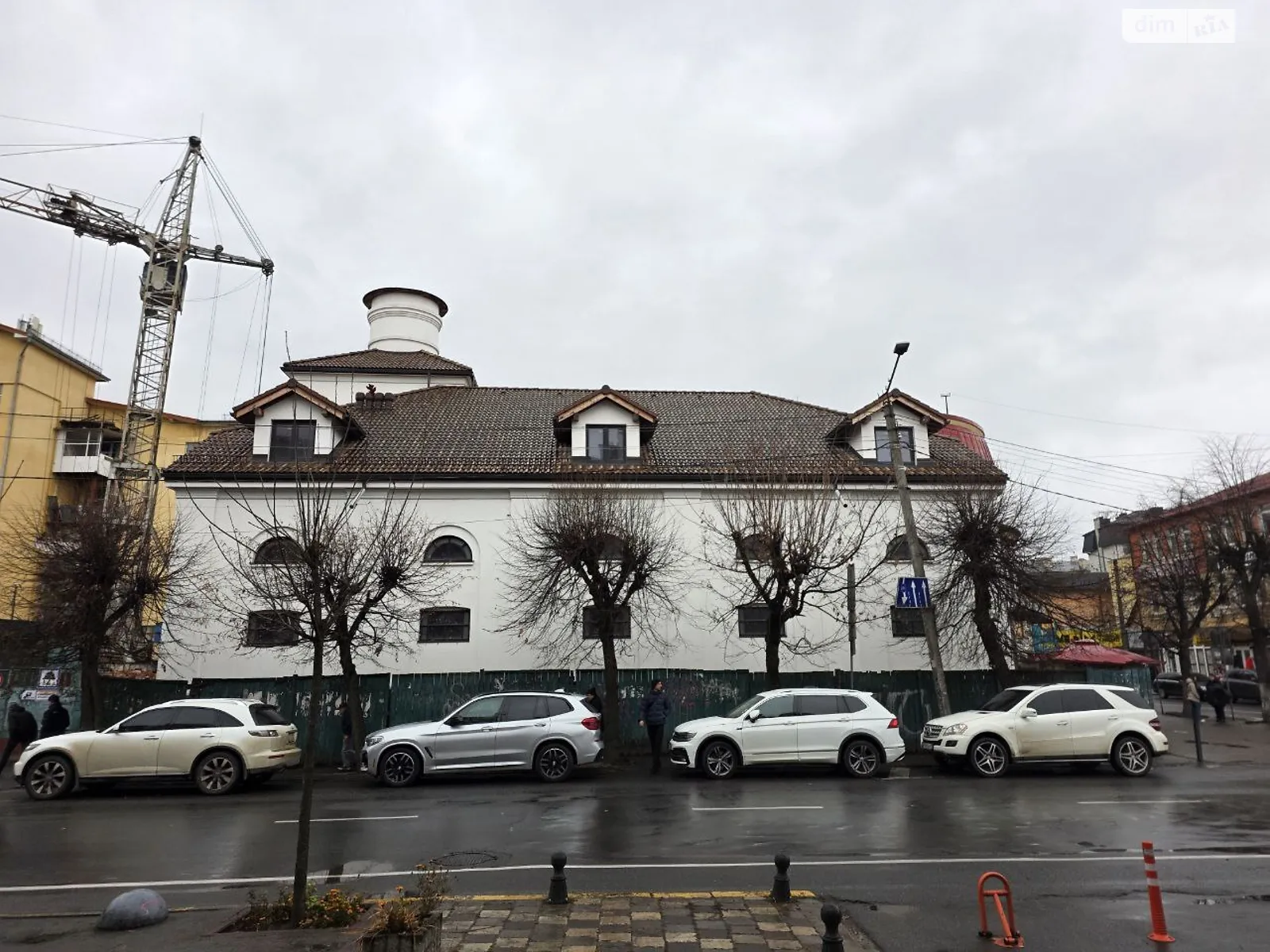 Сдается в аренду помещения свободного назначения 840 кв. м в 3-этажном здании, цена: 3360 $ - фото 1